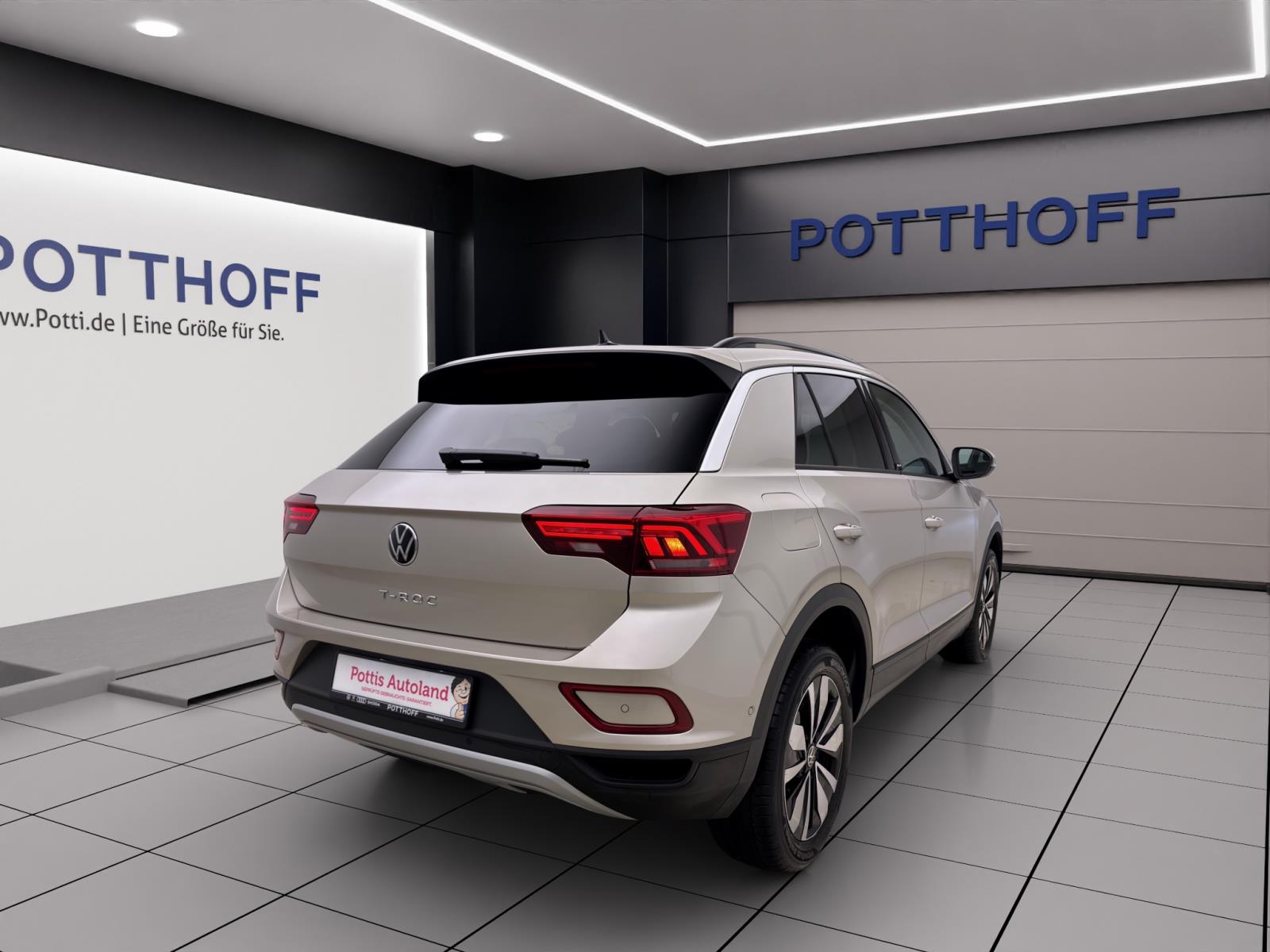Volkswagen T-Roc 1.5 TSI DSG MOVE LED KAMERA D.COCKPIT CLIMATRONIC