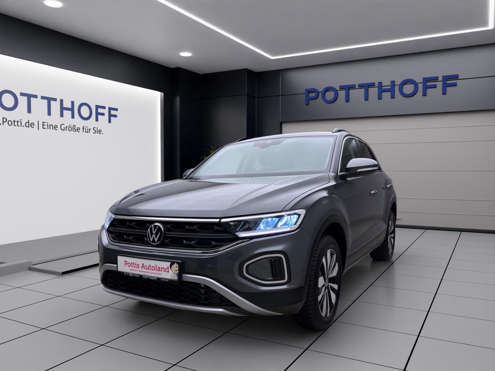 Volkswagen T-Roc 1.5 TSI DSG MOVE LED PDC D.COCKPIT NAVI