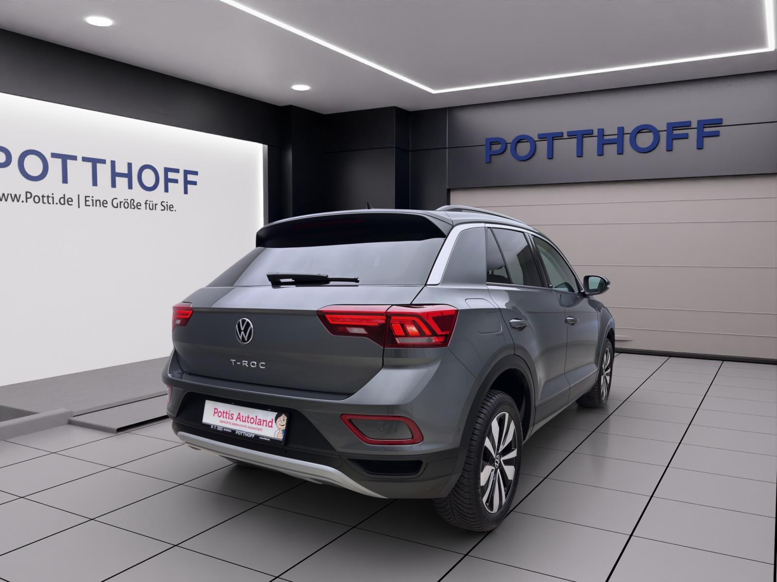 Volkswagen T-Roc 1.5 TSI DSG MOVE LED PDC D.COCKPIT NAVI
