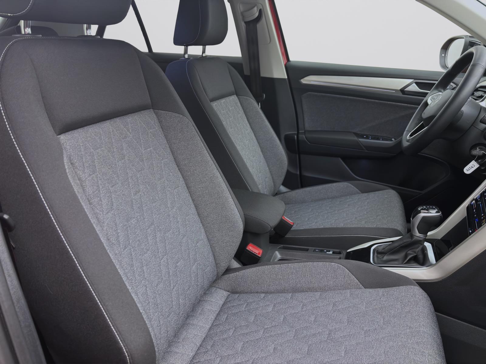 Volkswagen T-Roc 1.5 TSI DSG MOVE PDC LED KAMERA NAVI