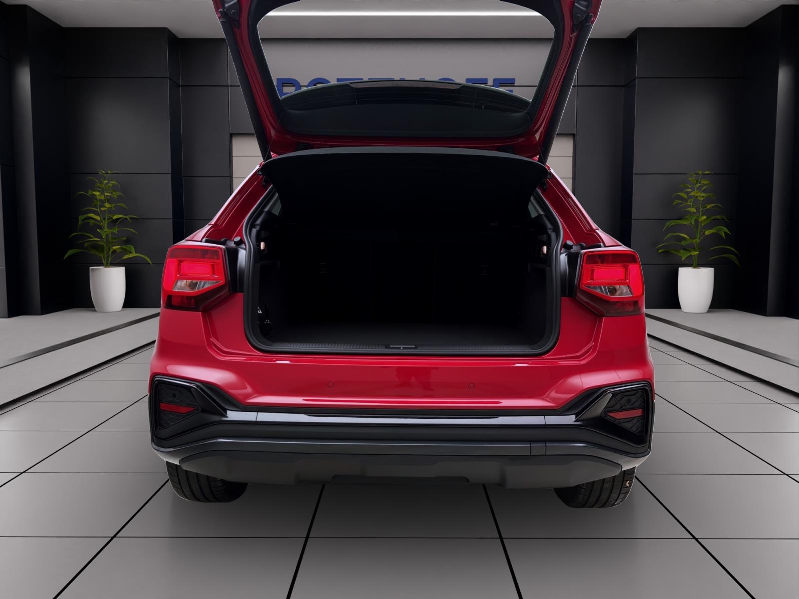 Audi Q2 35 TFSI S LINE AHK PDC NAVI VIRTUAL