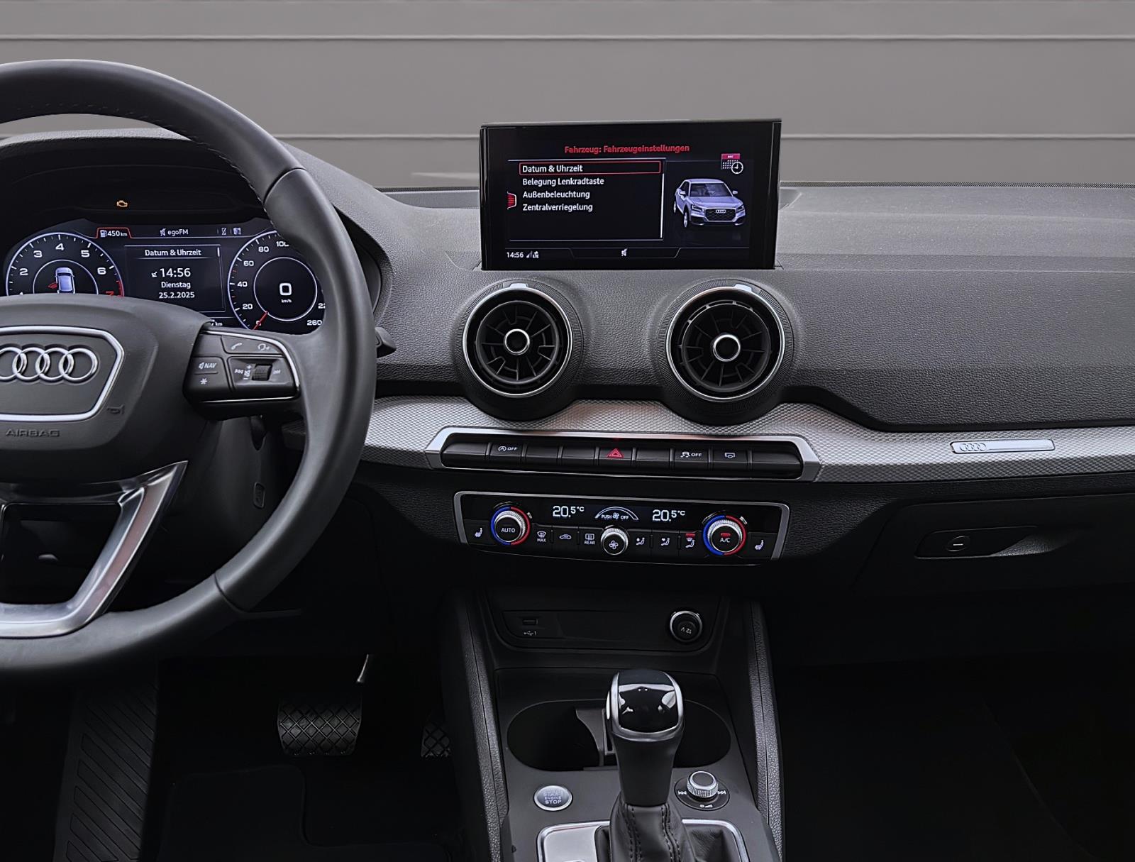 Audi Q2 35 TFSI S LINE AHK PDC NAVI VIRTUAL
