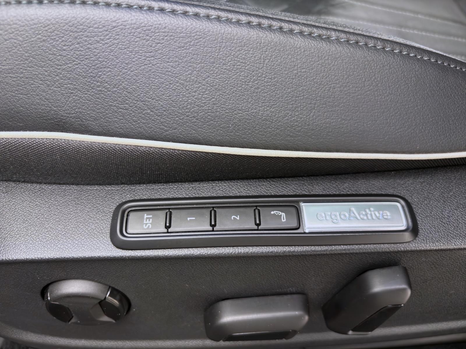 Volkswagen ID.5 GTX MATRIX KAMERA NAVI ACC AHK PANO LM21