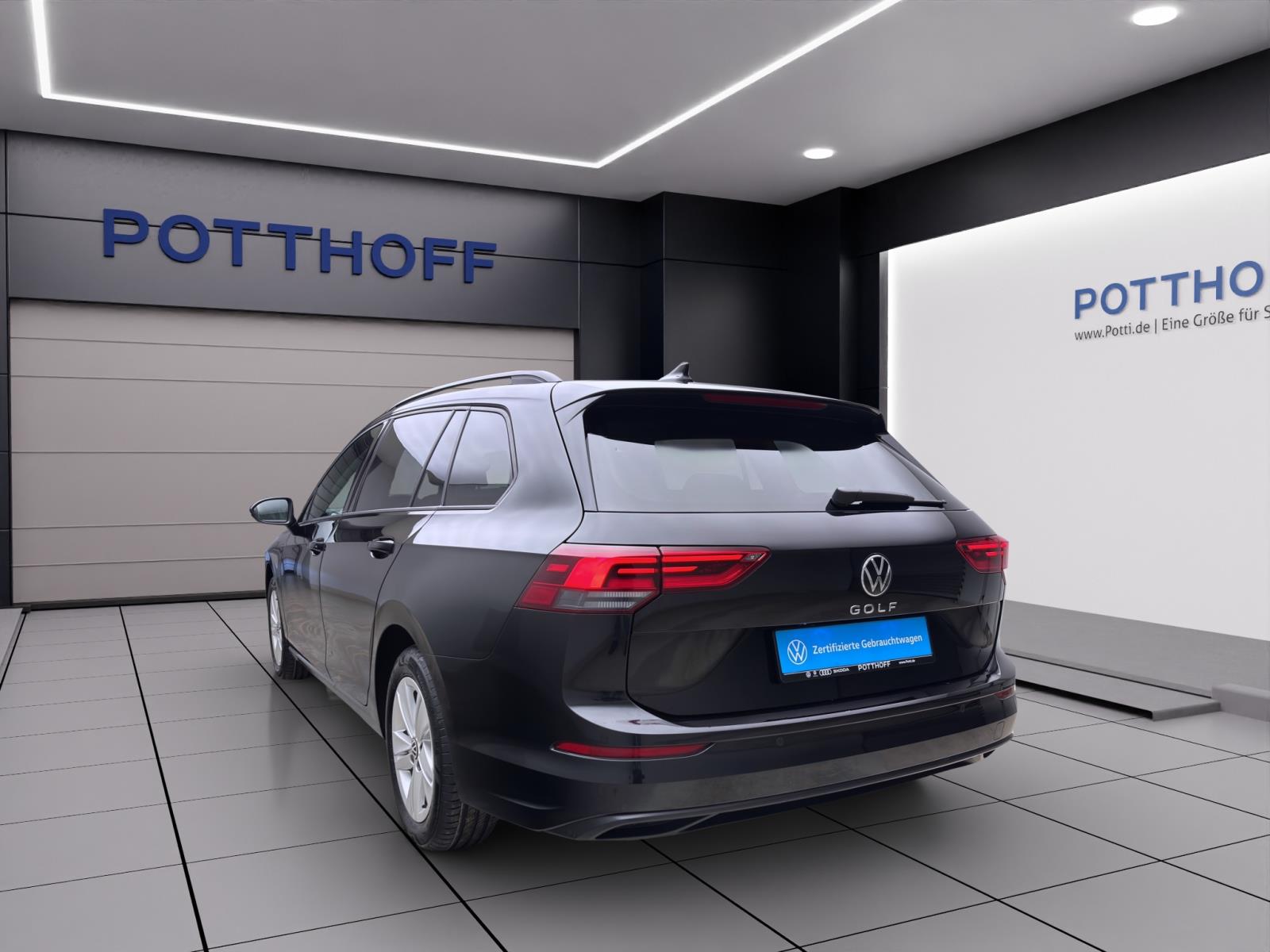 Volkswagen Golf Variant 1.0 TSI LIFE LED NAVI PDC ACC