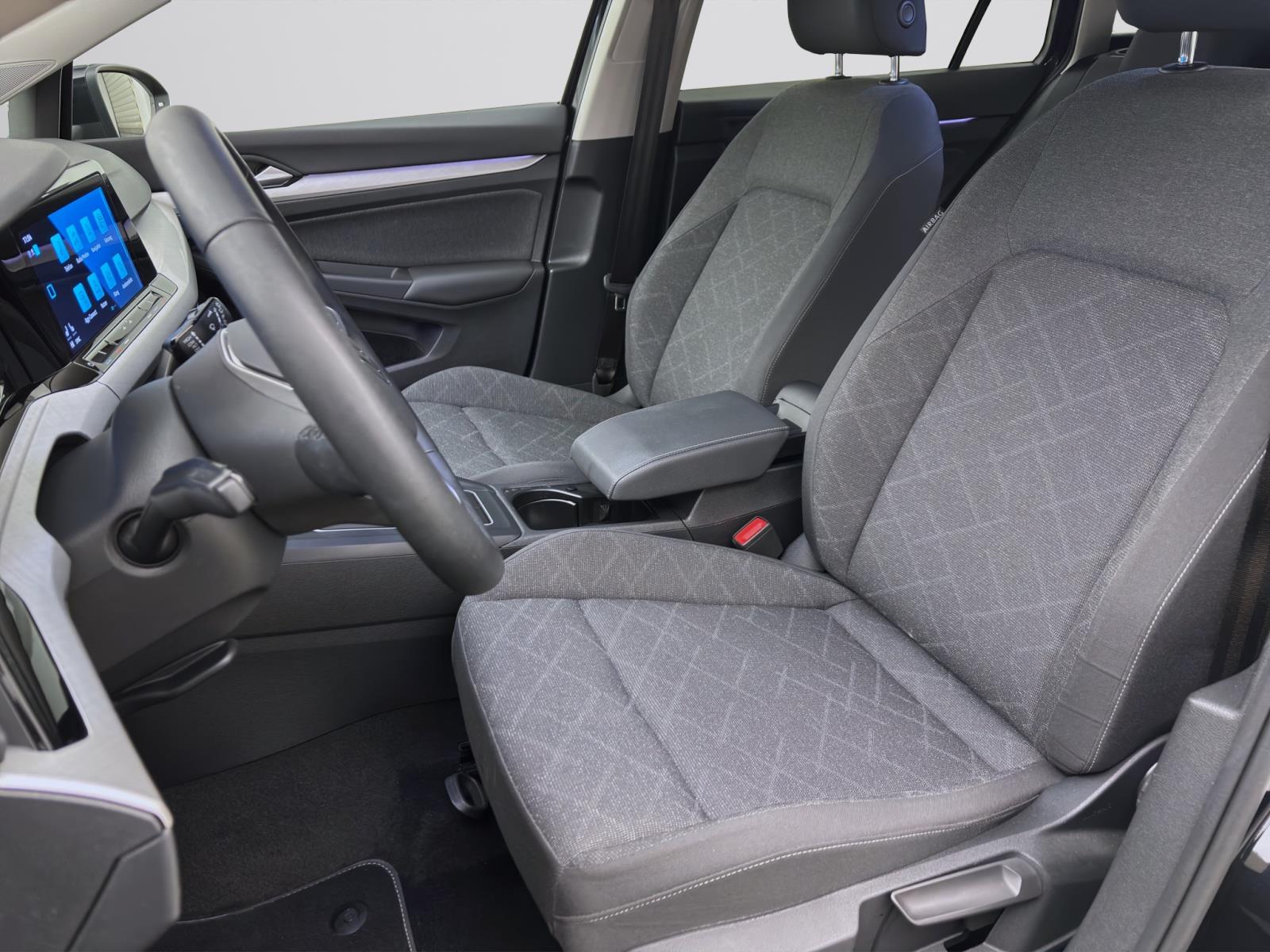 Volkswagen Golf Variant 1.0 TSI LIFE LED NAVI PDC ACC