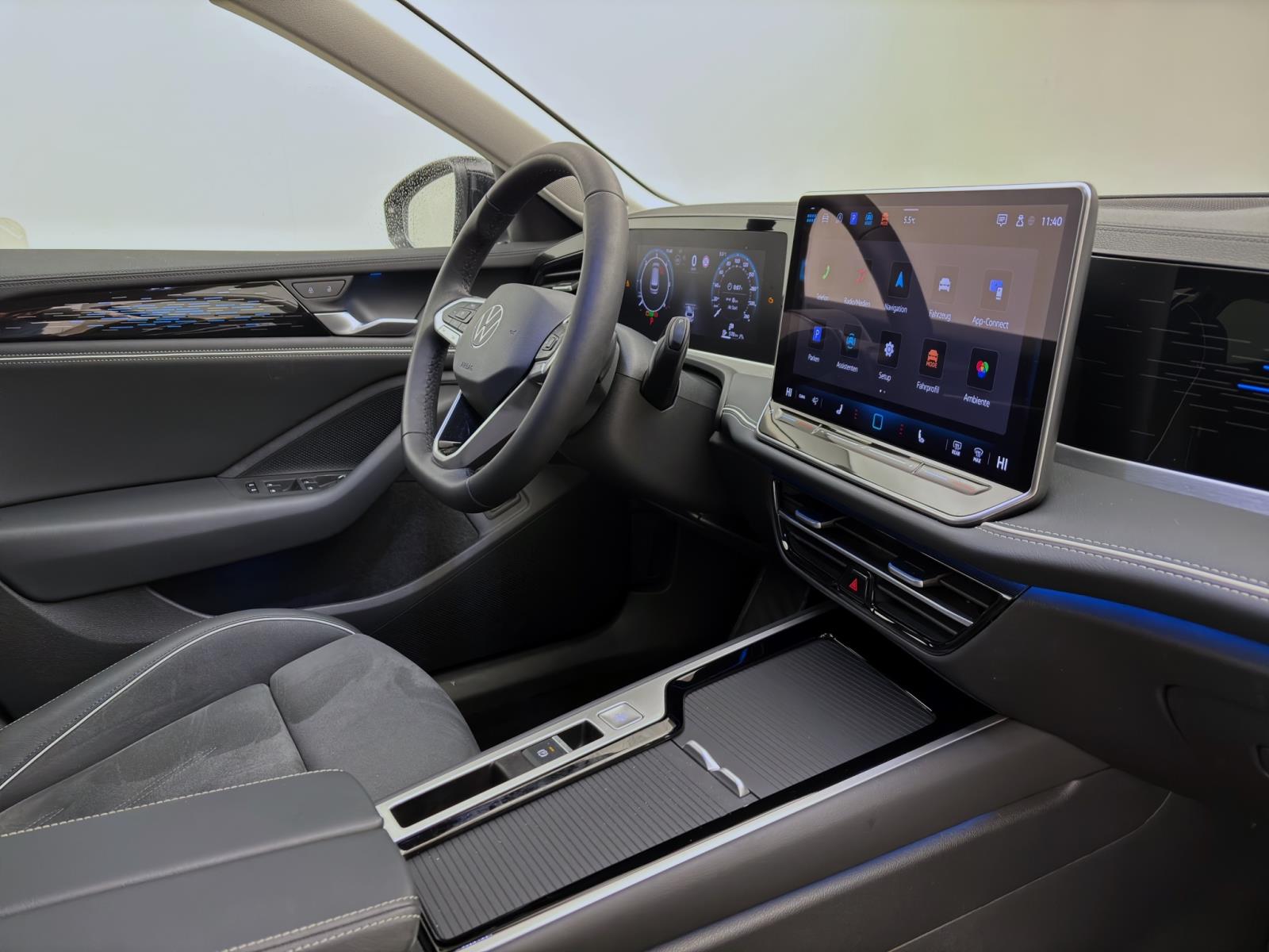 Volkswagen Passat Variant 2.0 TDI DSG ELEGANCE MATRIX D.COCKPIT SITZHZ LM17