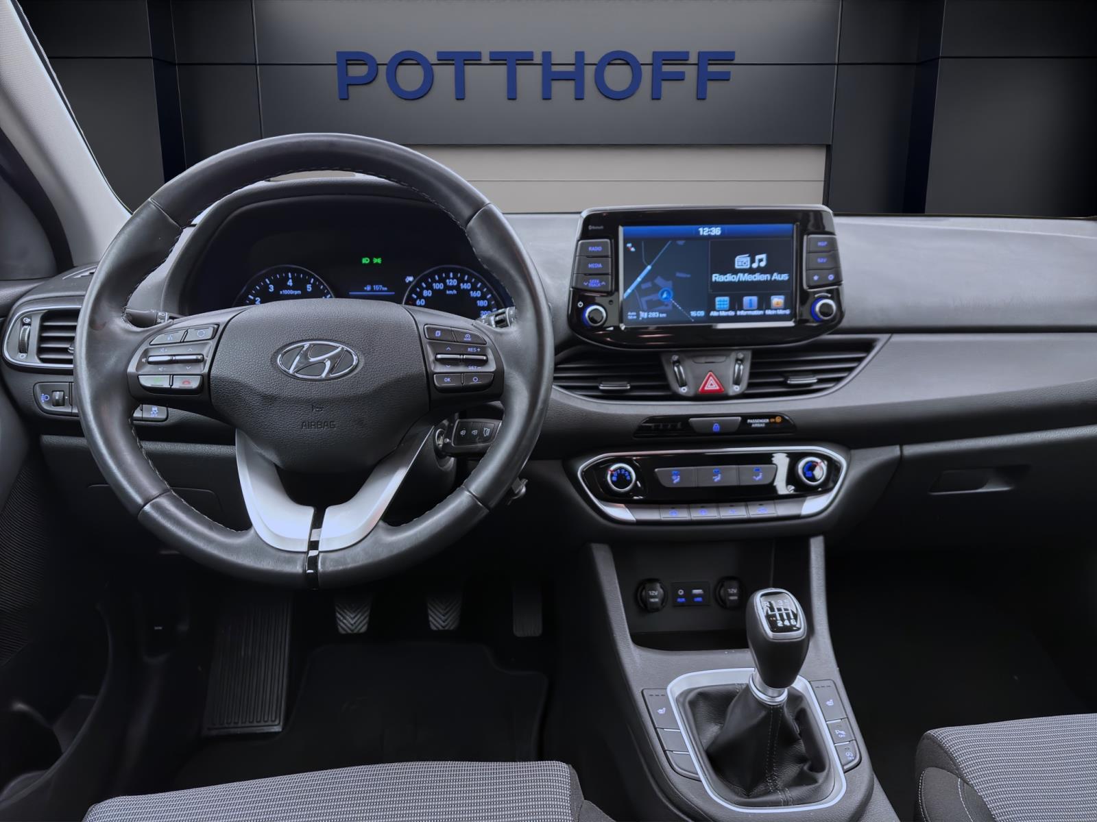 Hyundai i30 1.0 T-GDI SELECT KAMERA SITZHZG CLIMATIC