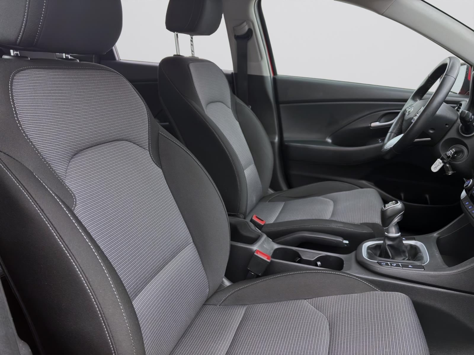 Hyundai i30 1.0 T-GDI SELECT KAMERA SITZHZG CLIMATIC