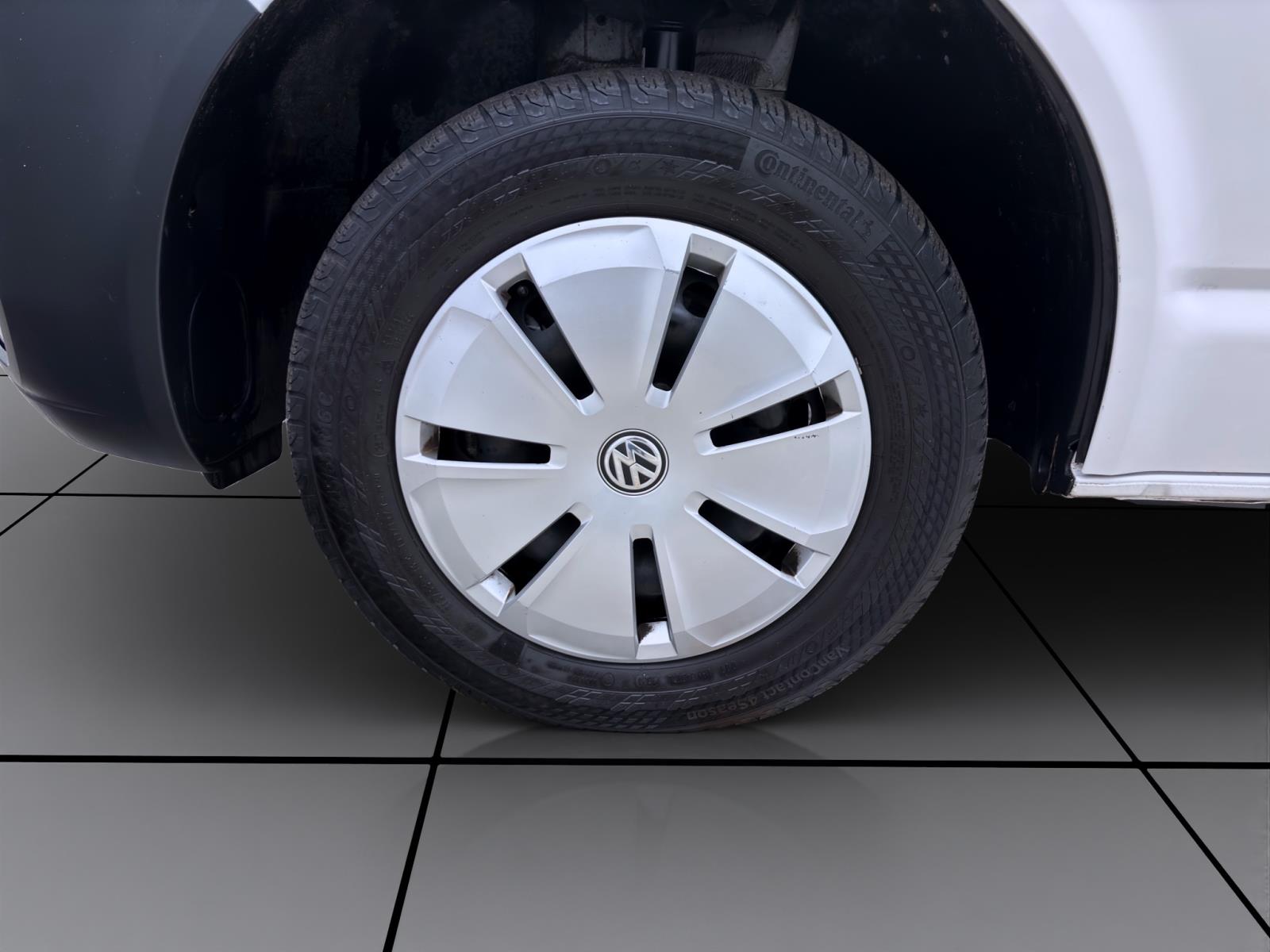 Volkswagen T6.1 Transporter Kombi 2.0 TDI 9-SITZER NAVI KLIMA
