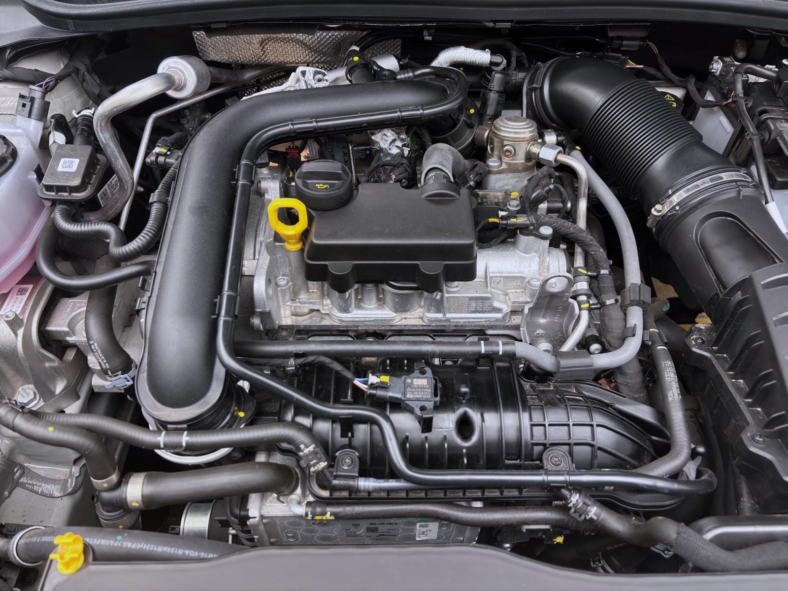 Bild 17: Volkswagen Taigo 1.0 TSI GOAL NAVI PDC ACC SITZHZG KLIMA