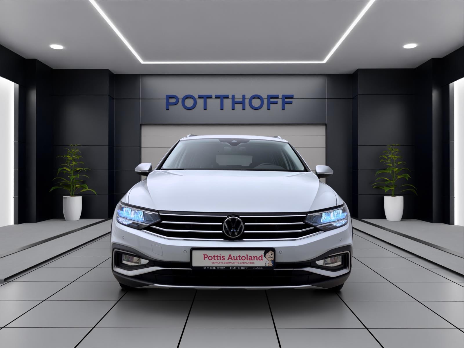 Volkswagen Passat Alltrack 2.0 TDI DSG 4M AHK PDC NAVI KAMERA