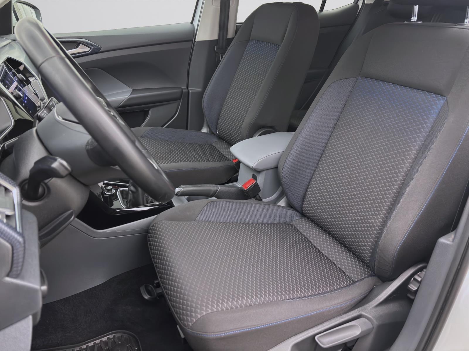 Volkswagen T-Cross 1.0 TSI UNITED PDC KAMERA SITZHZG LM16