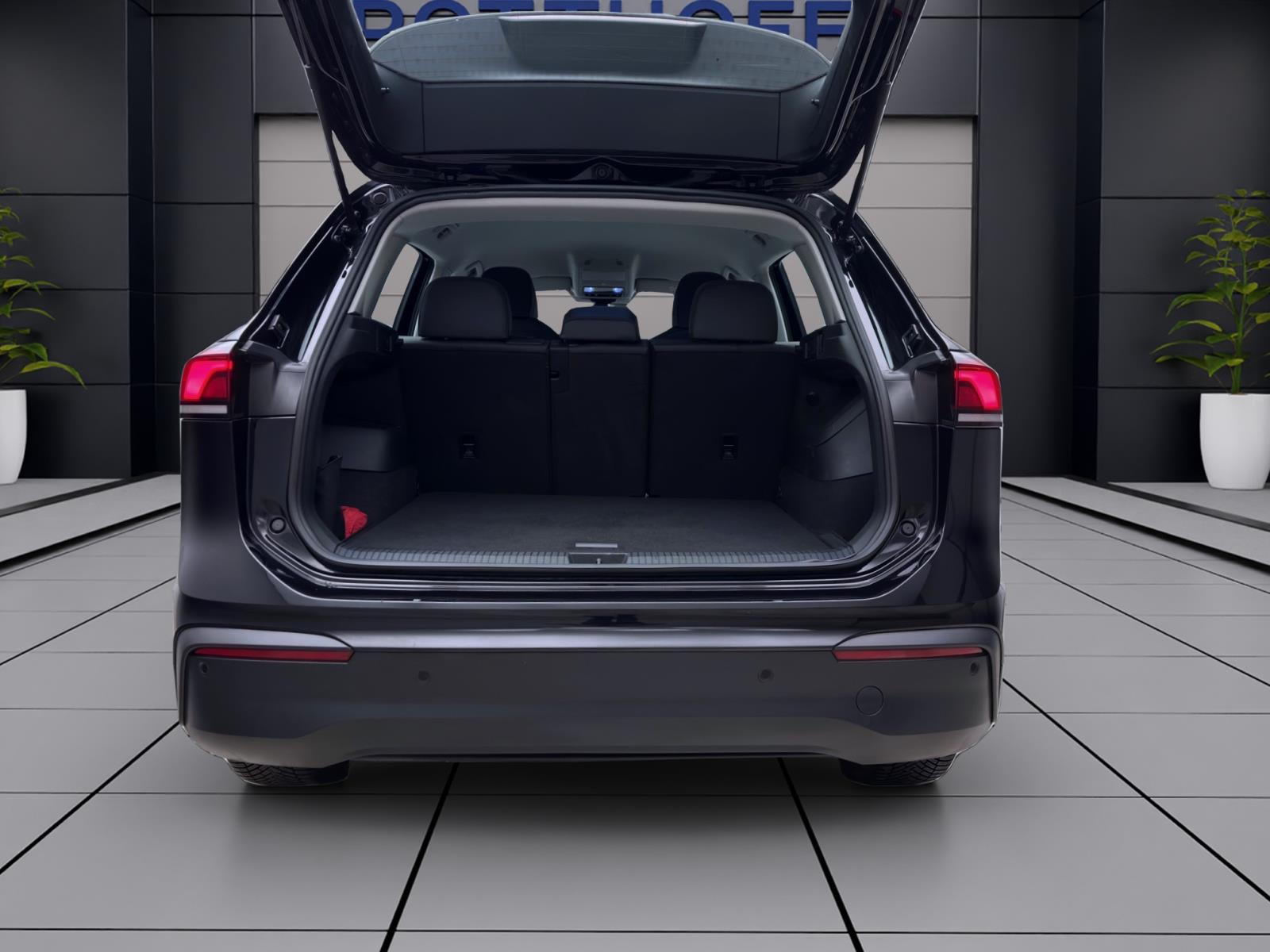 Volkswagen Tiguan 2.0 TDI DSG LIFE HuD KAMERA NAVI AHK