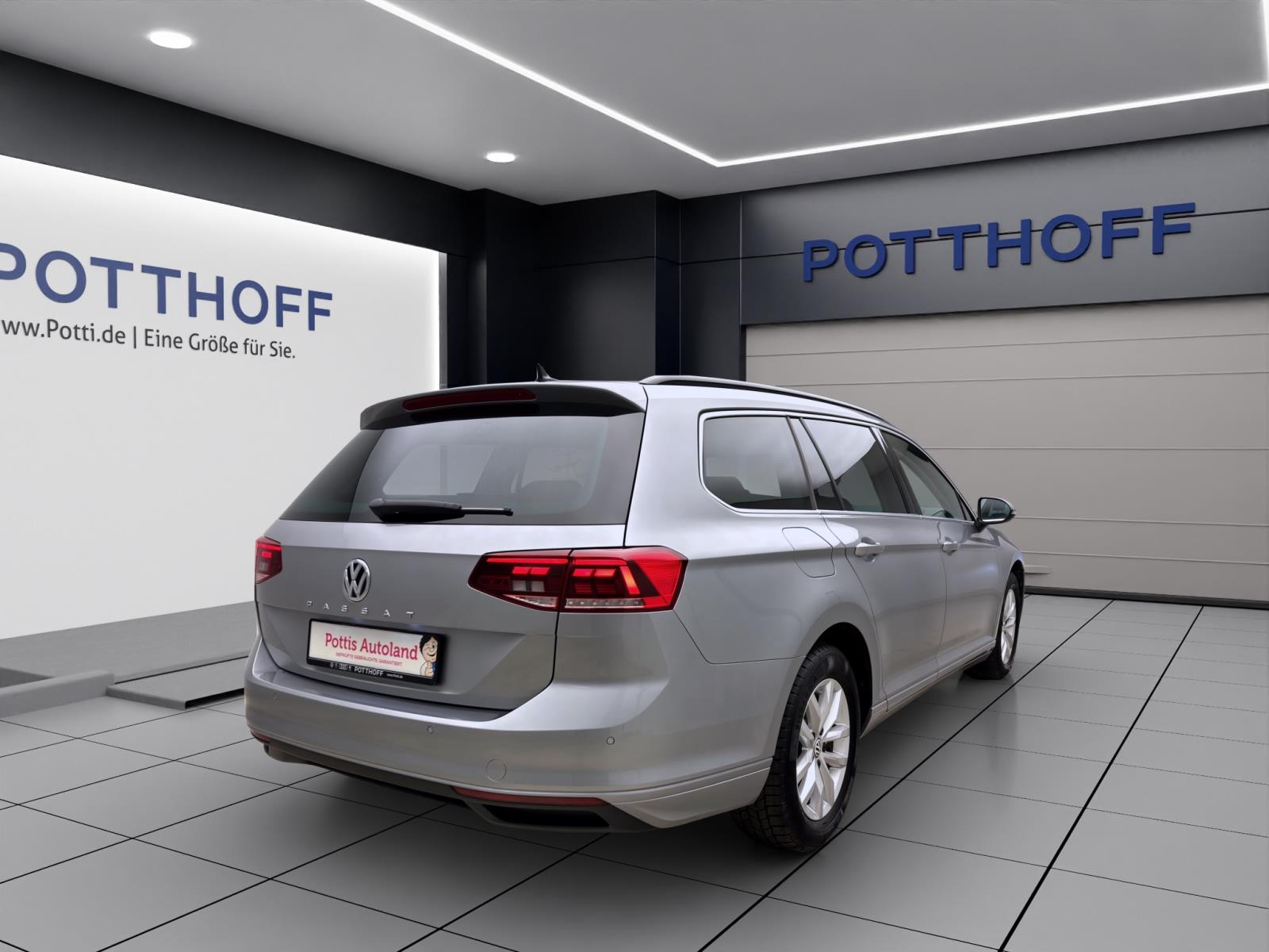 Volkswagen Passat Variant 1.5 TSI DSG BUSINESS ACC NAVI LED PDC