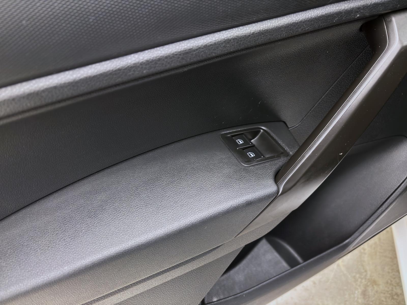 Volkswagen Caddy 2.0 TDI KASTEN NAVI STANDHZG AHK KLIMA