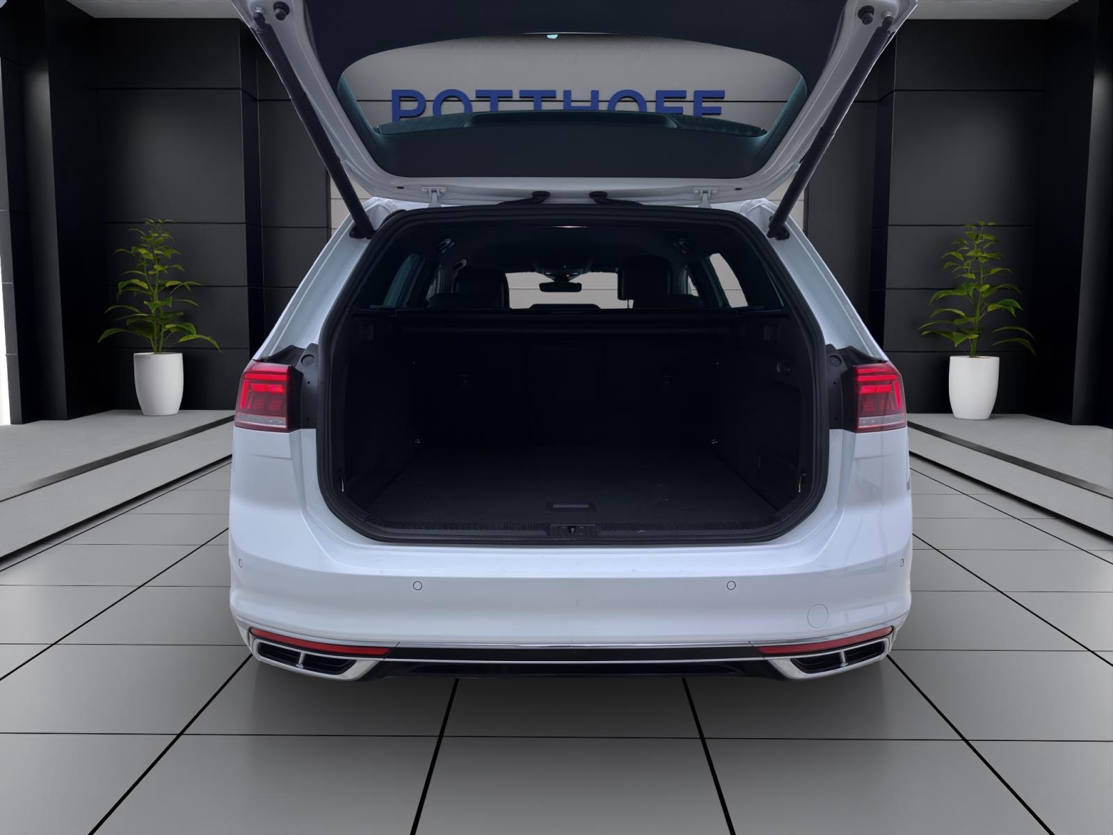Volkswagen Passat Variant 2.0 TDI DSG BUSINESS KAMERA LED NAVI LM18