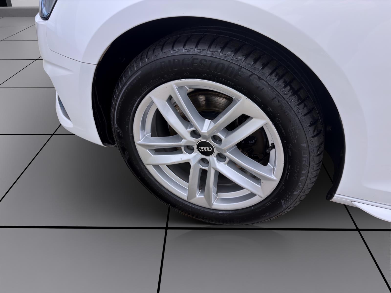 Audi A4 Avant 35 TDI ADVANCED STDHZG VIRTUAL LM17