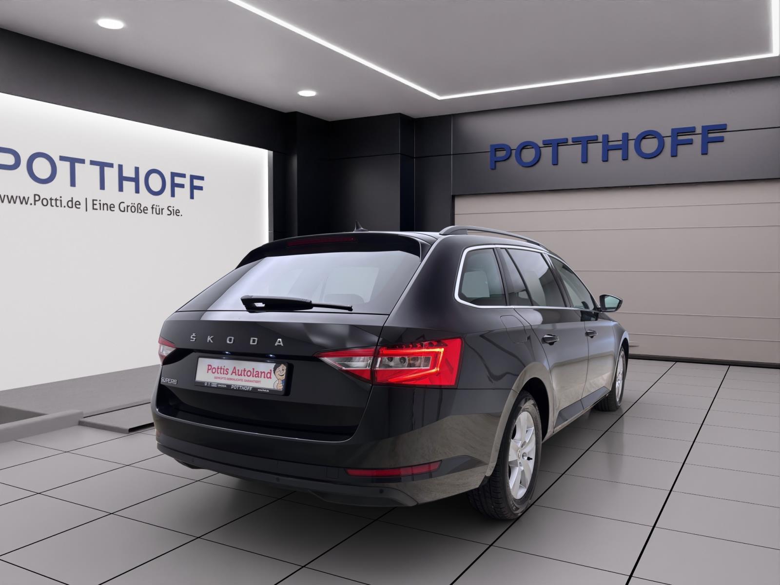 Skoda Superb Combi 2.0 TDI DSG AMBITION PDC LED NAVI SITZHZ