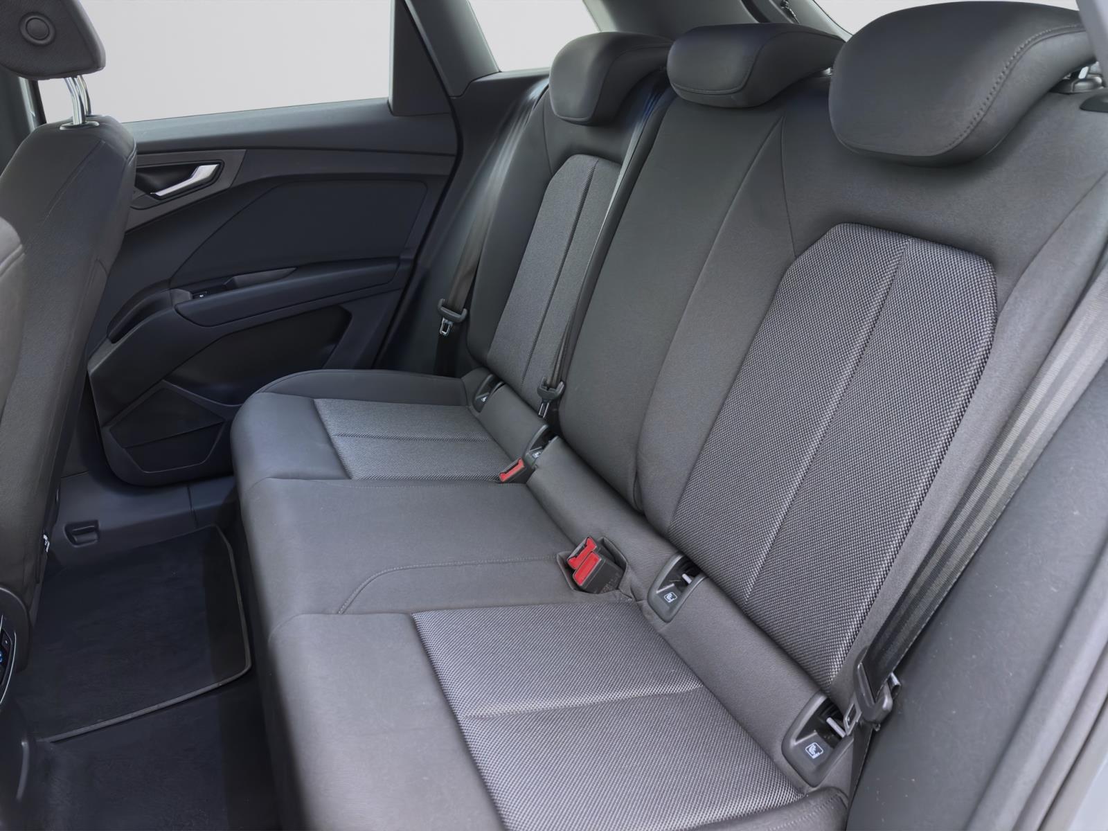 Audi Q4 e-tron 35 LED GRA PDC LM19 KLIMA