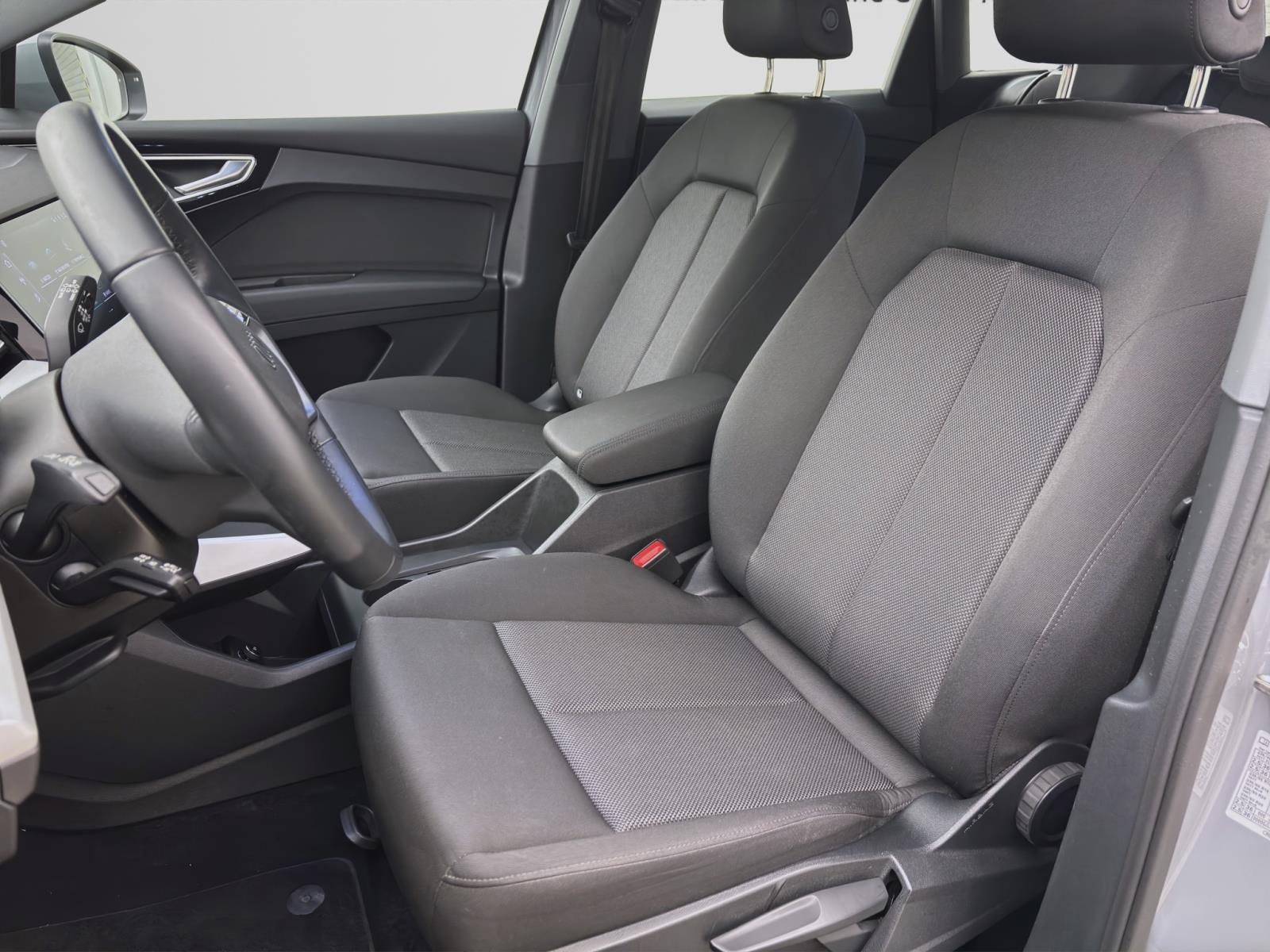 Audi Q4 e-tron 35 LED GRA SITZHZG DAB+ PDC