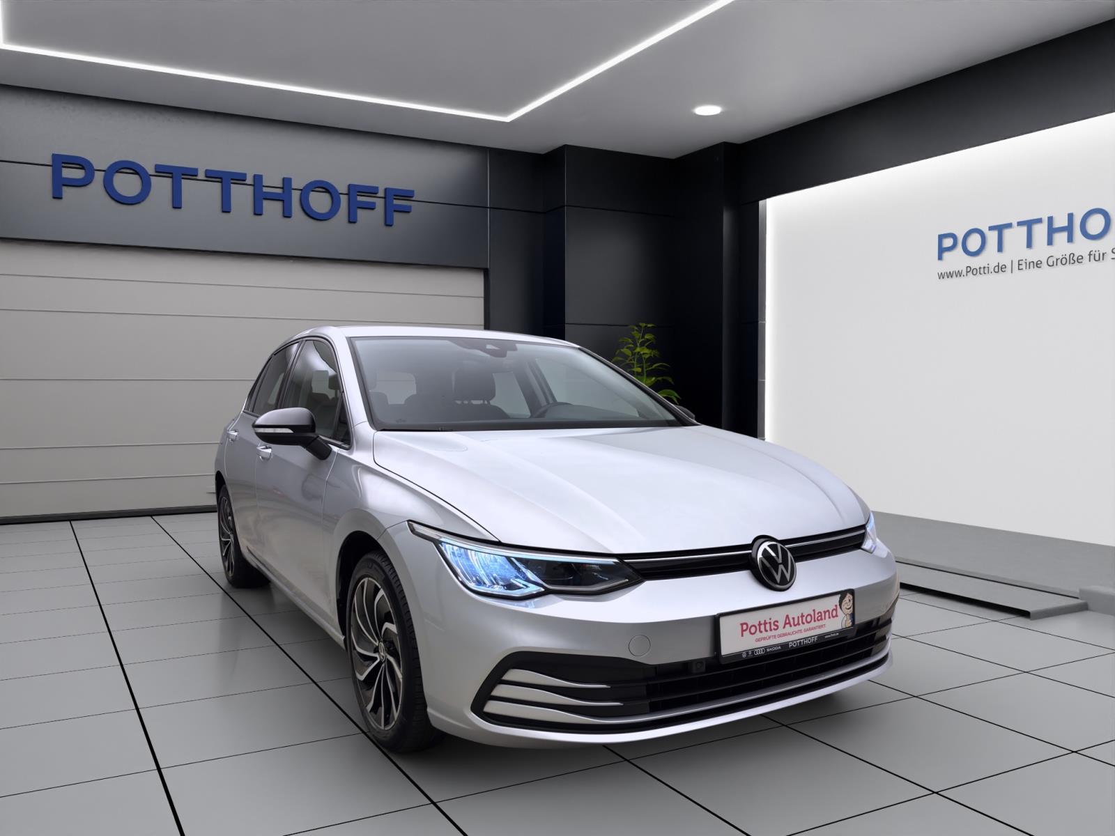 Volkswagen Golf 2.0 TDI LIFE STDHZG PDC NAVI LM17