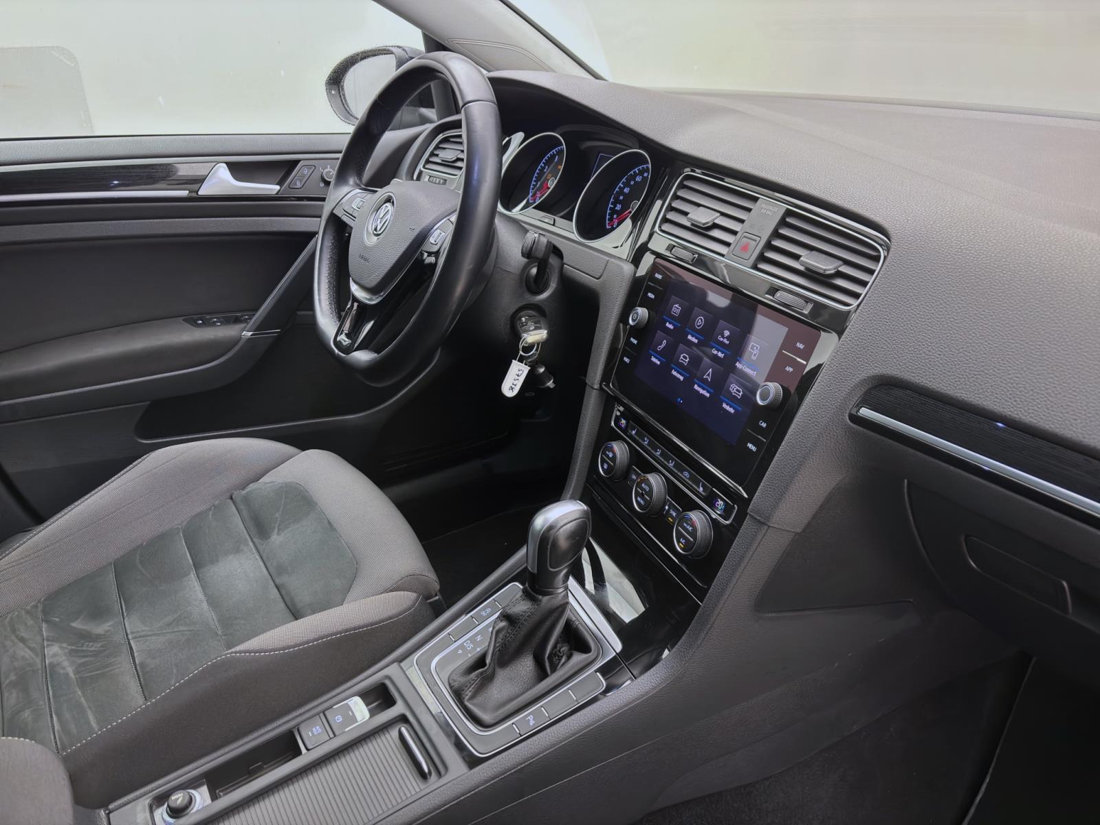 Volkswagen Golf Variant 1.5 TSI DSG HIGHLINE ACC NAVI LED PDC