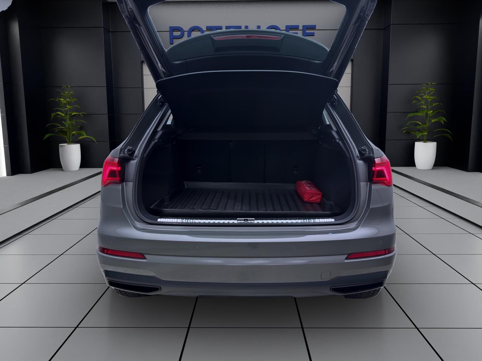 Audi Q3 40 TFSI Q ADVANCED NAVI+ MATRIX KAMERA SITZHZG