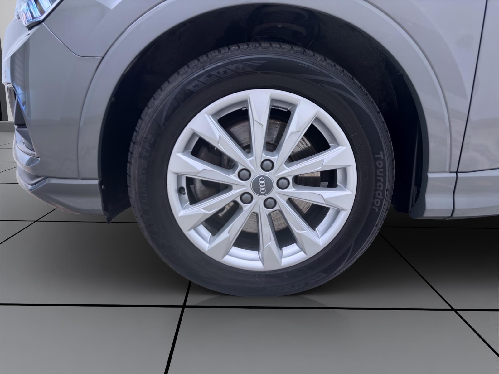 Audi Q3 40 TFSI Q ADVANCED NAVI+ MATRIX KAMERA SITZHZG