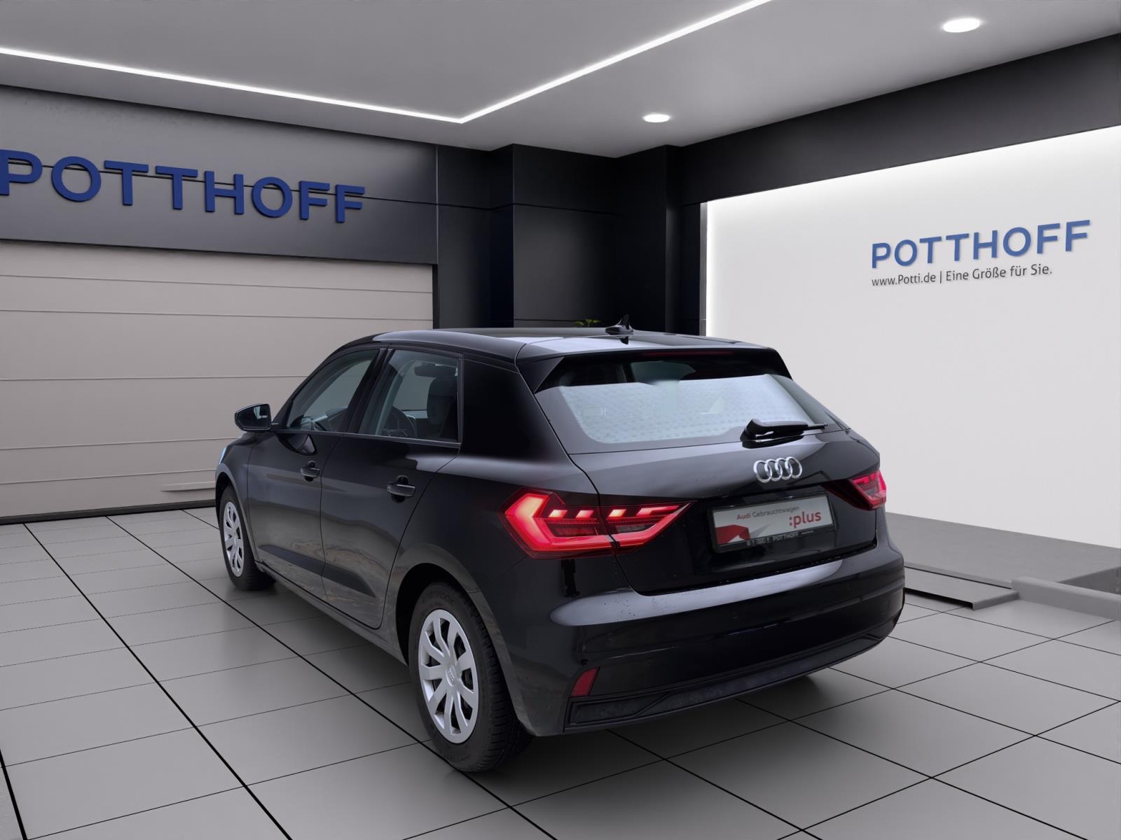 Audi A1 Sportback 25 TFSI LM17 SITZHZG PDC DAB+