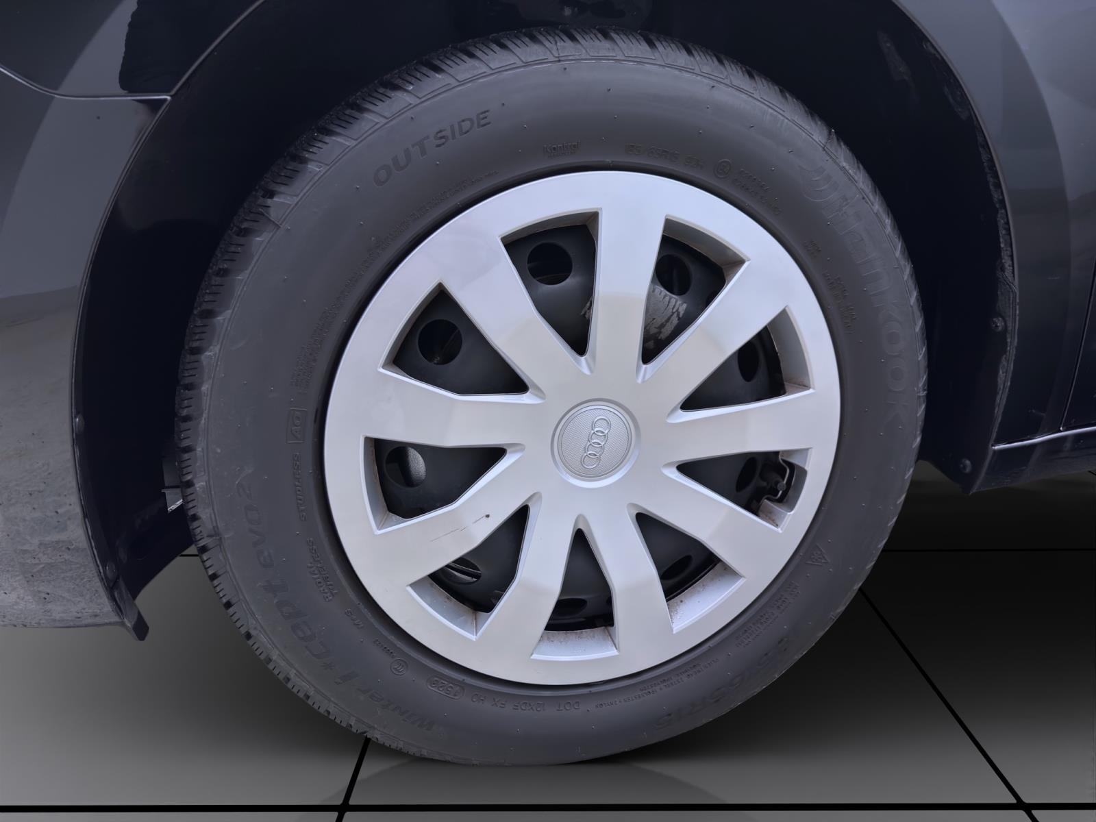 Audi A1 Sportback 25 TFSI LM17 SITZHZG PDC DAB+