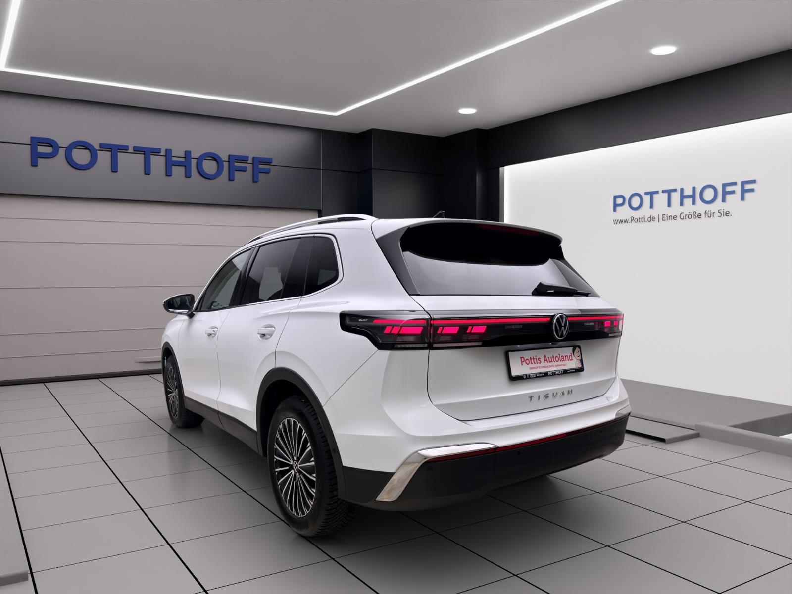 Volkswagen Tiguan 2.0 TDI DSG ELEGANCE MATRIX NAVI AHK D.COCKPIT