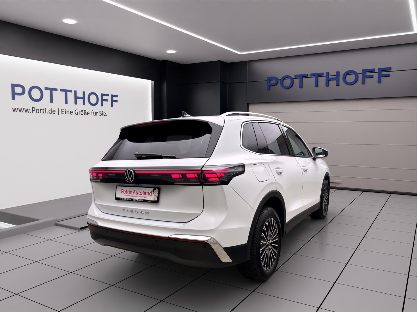 Volkswagen Tiguan 2.0 TDI DSG ELEGANCE MATRIX NAVI AHK D.COCKPIT
