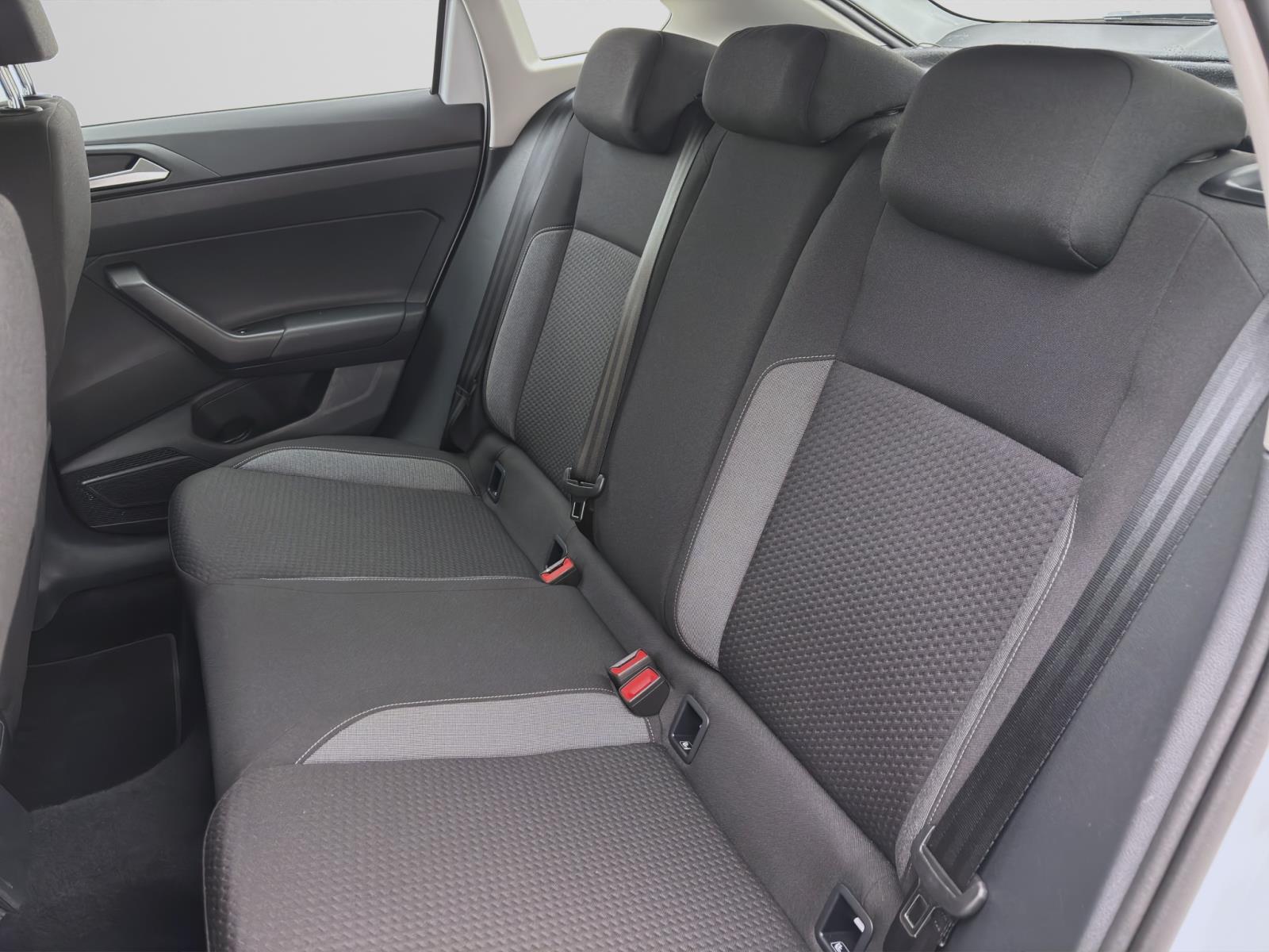 Volkswagen Taigo 1.0 TSI LIFE NAVI LED PDC SITZHZG