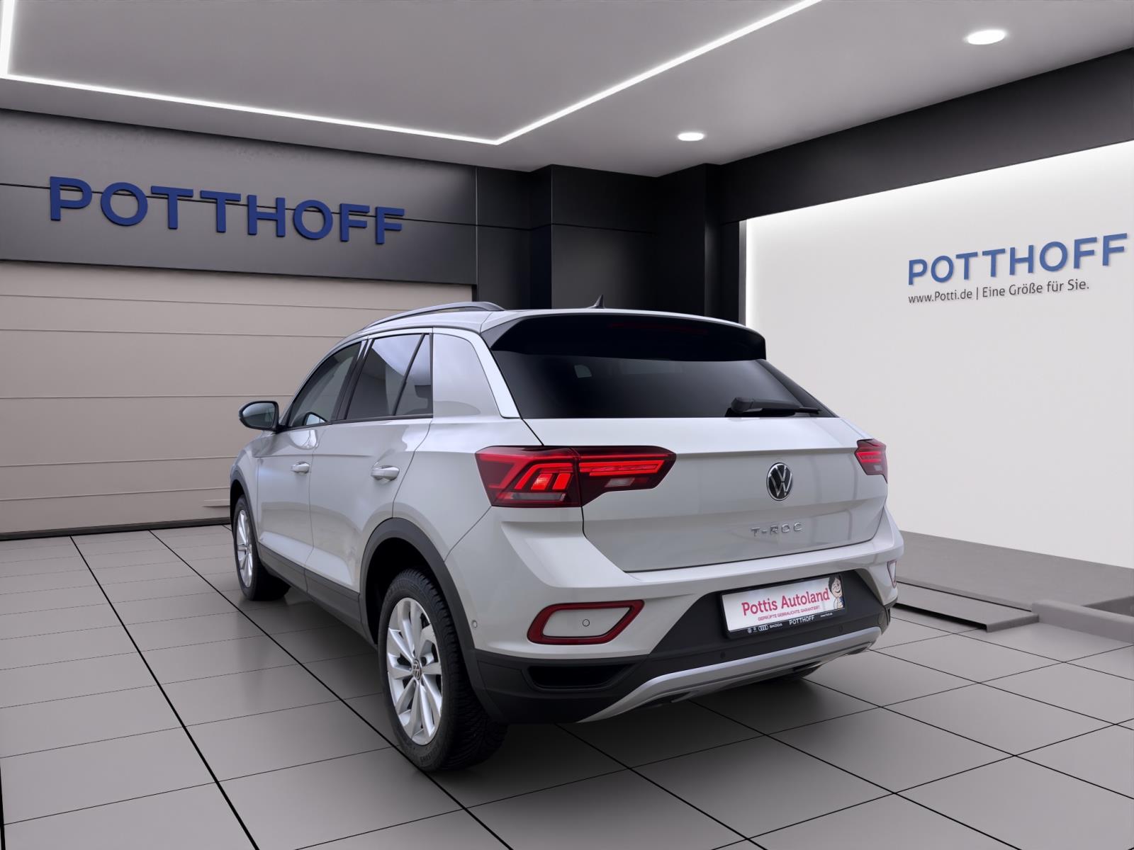Volkswagen T-Roc 1.5 TSI DSG LIFE PDC LED NAVI AHK