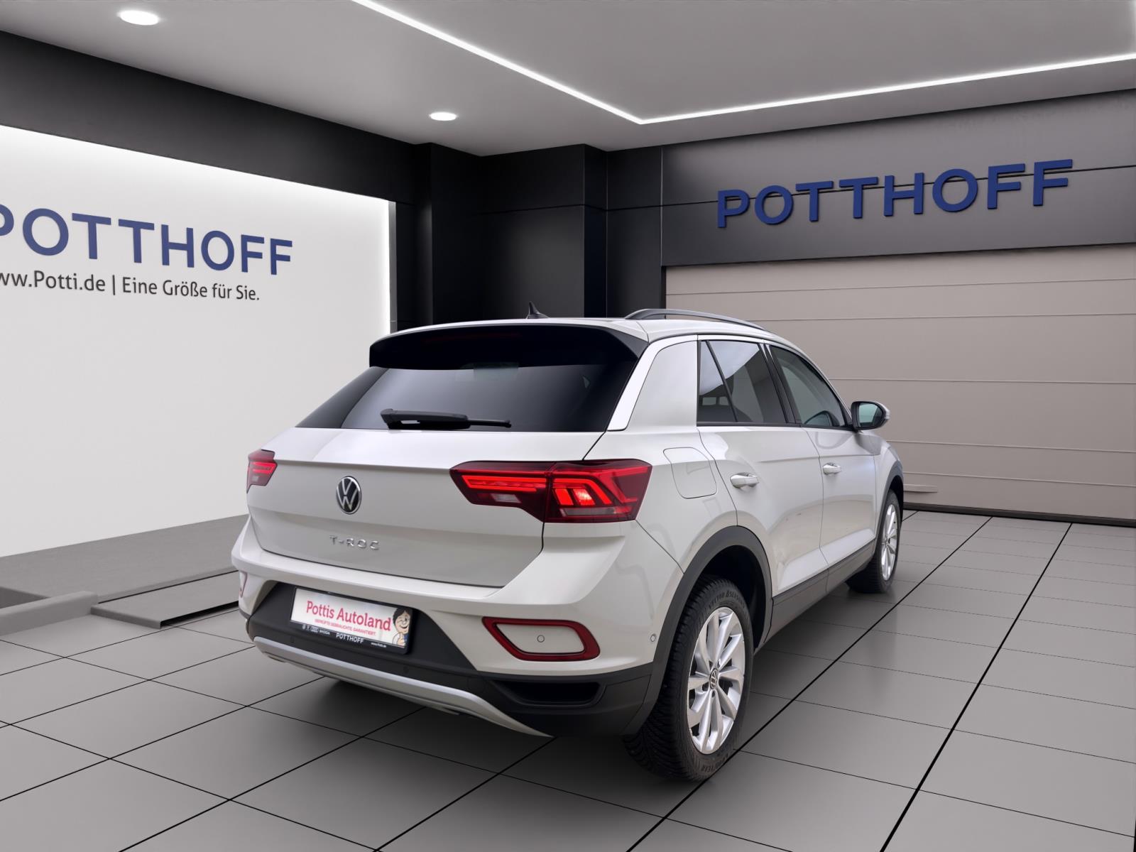 Volkswagen T-Roc 1.5 TSI DSG LIFE PDC LED NAVI AHK