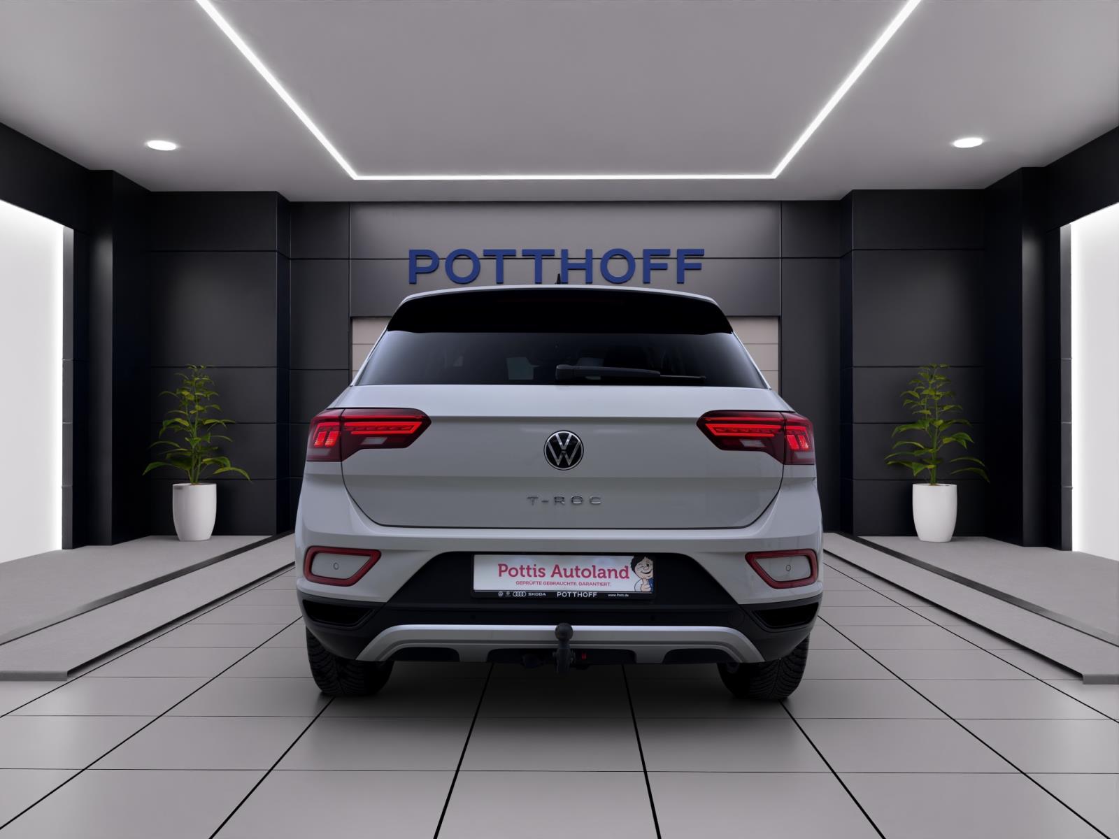 Volkswagen T-Roc 1.5 TSI DSG LIFE PDC LED NAVI AHK