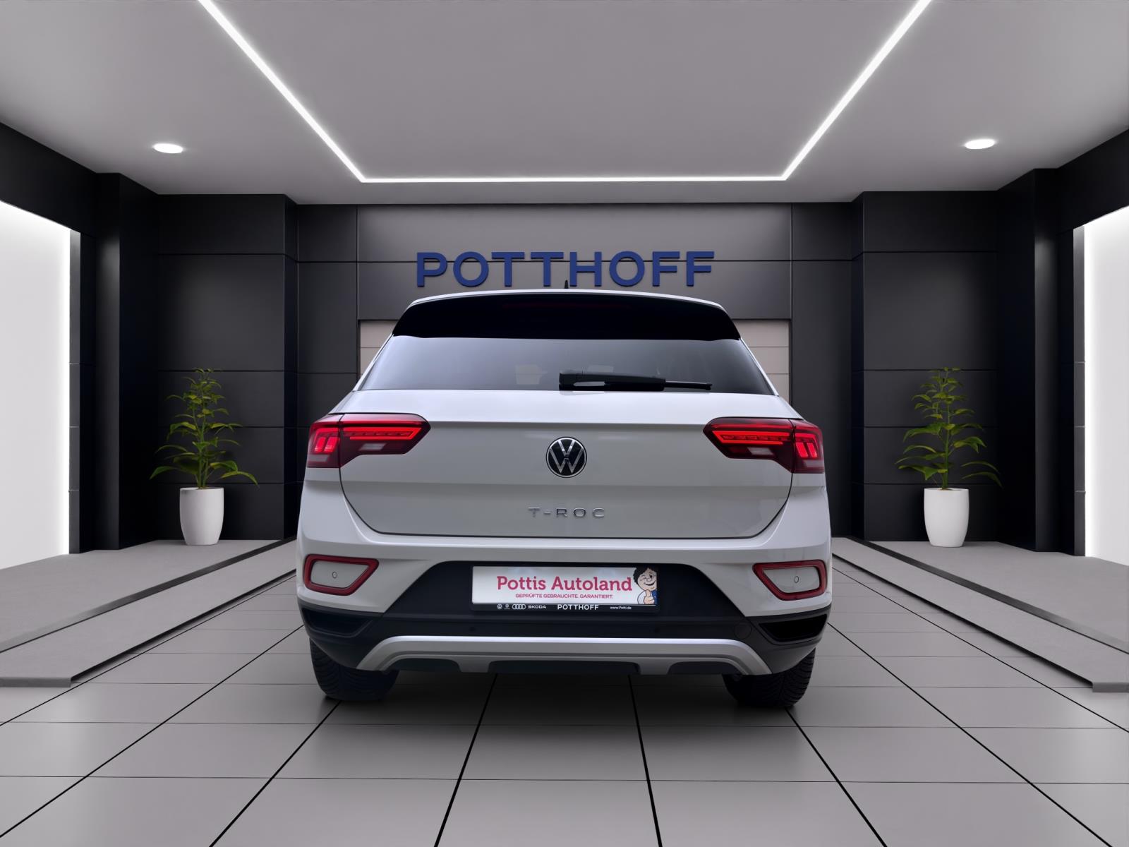 Volkswagen T-Roc 1.5 TSI DSG LIFE PDC LED NAVI AHK