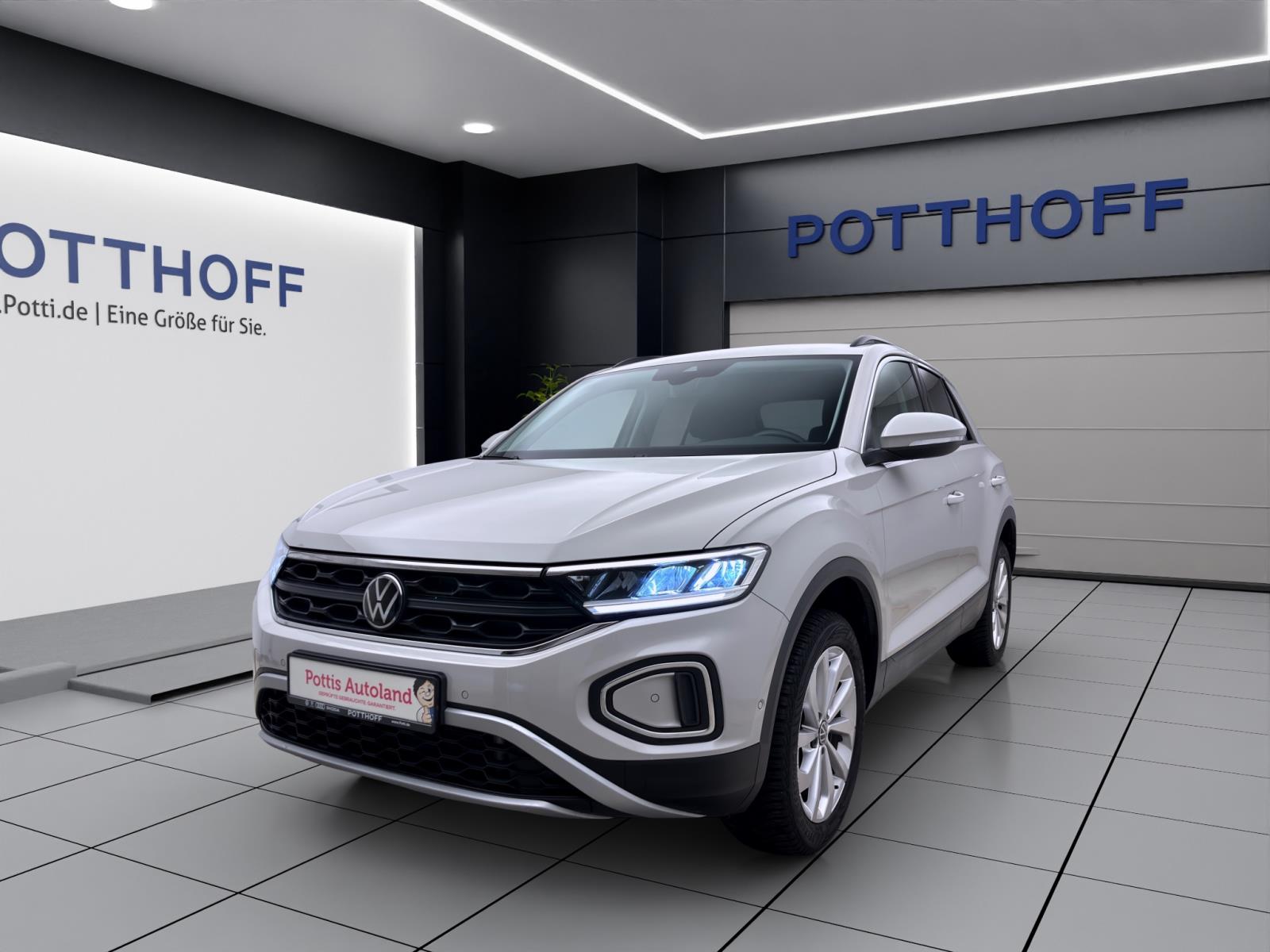 Volkswagen T-Roc 1.5 TSI DSG LIFE PDC LED NAVI AHK