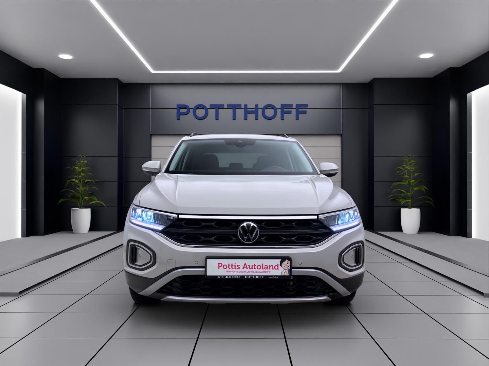 Volkswagen T-Roc 1.5 TSI DSG LIFE PDC LED NAVI AHK