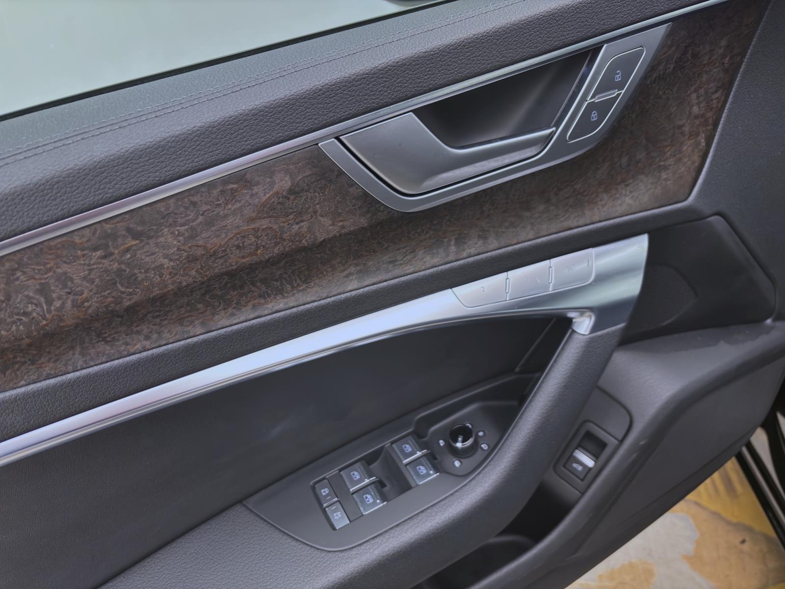 Audi A6 Avant 45 TDI Q DESIGN NAVI+ KAMERA LED PDC
