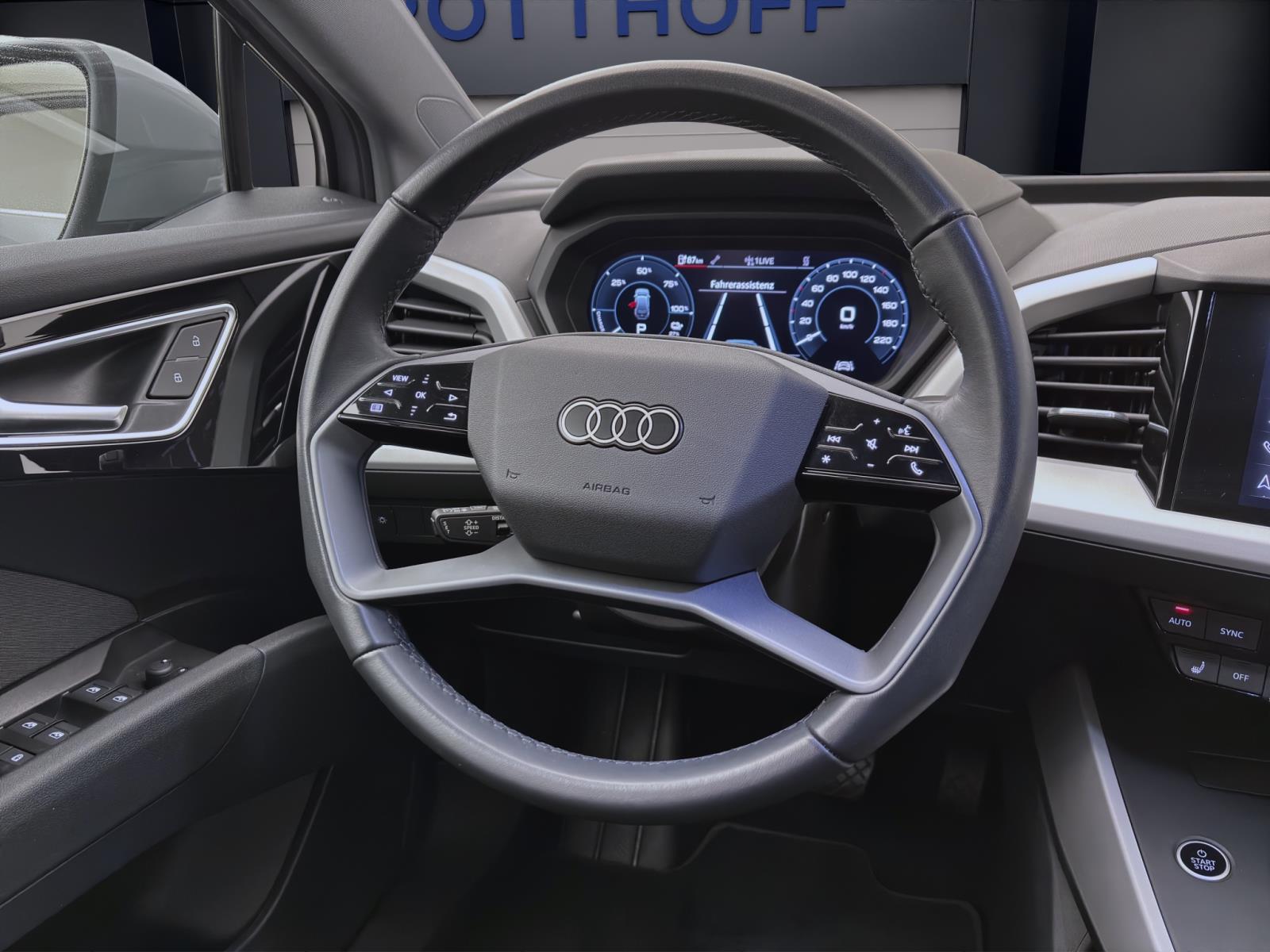 Audi Q4 e-tron 35 LED GRA SITZHZG DAB+ PDC