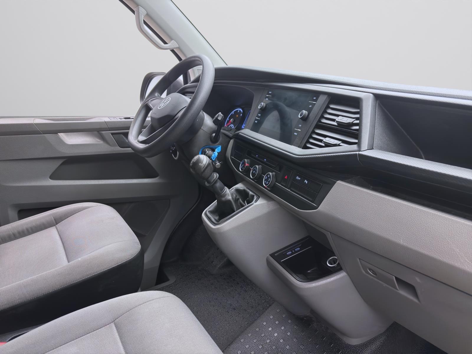 Volkswagen T6.1 Transporter Kasten 2.0 TDI ECO PROFI NAVI AHK KLIMA