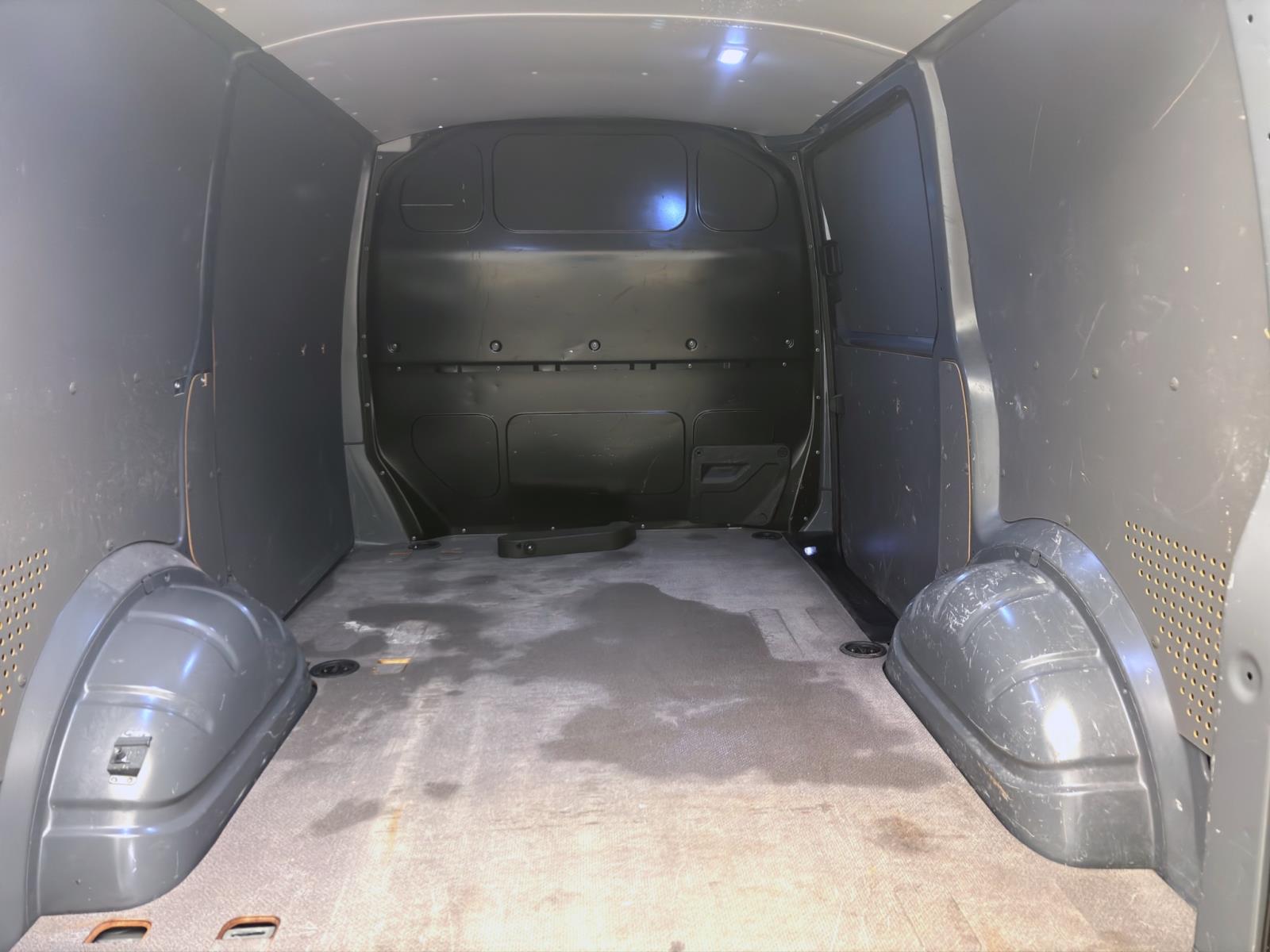 Volkswagen T6.1 Transporter Kasten 2.0 TDI ECO PROFI NAVI AHK KLIMA