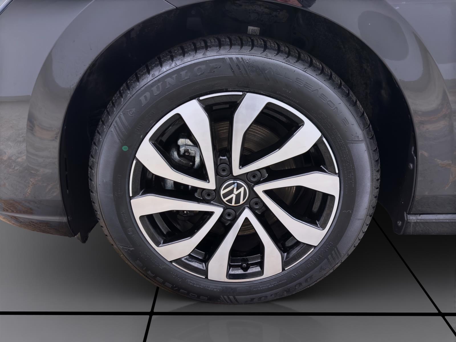 Volkswagen Golf 2.0 TDI ACTIVE NAVI PDC ACC LM16