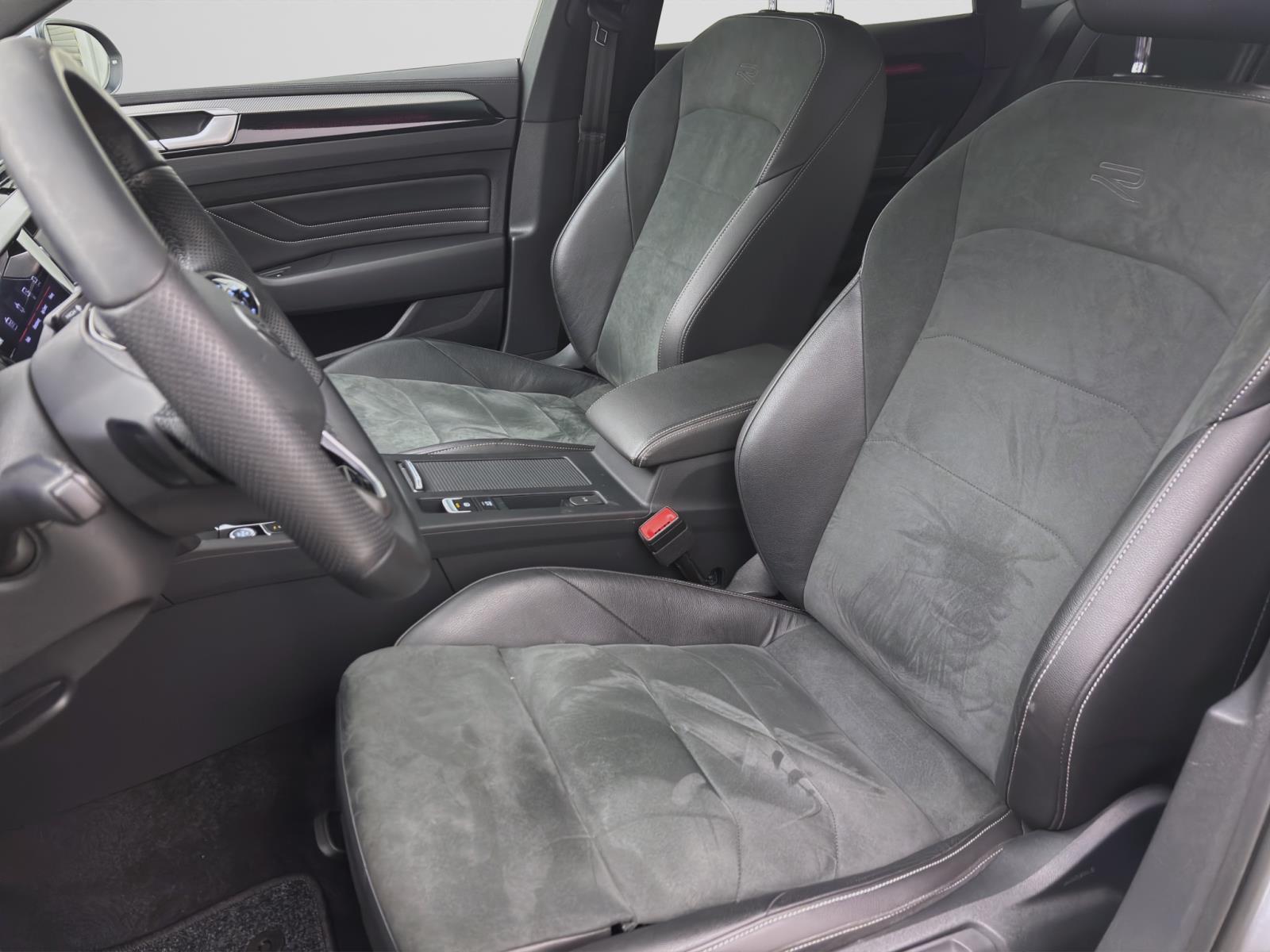 Volkswagen Arteon Shooting Brake 2.0 TDI DSG R-LINE PANO LM20 MATRIX AHK