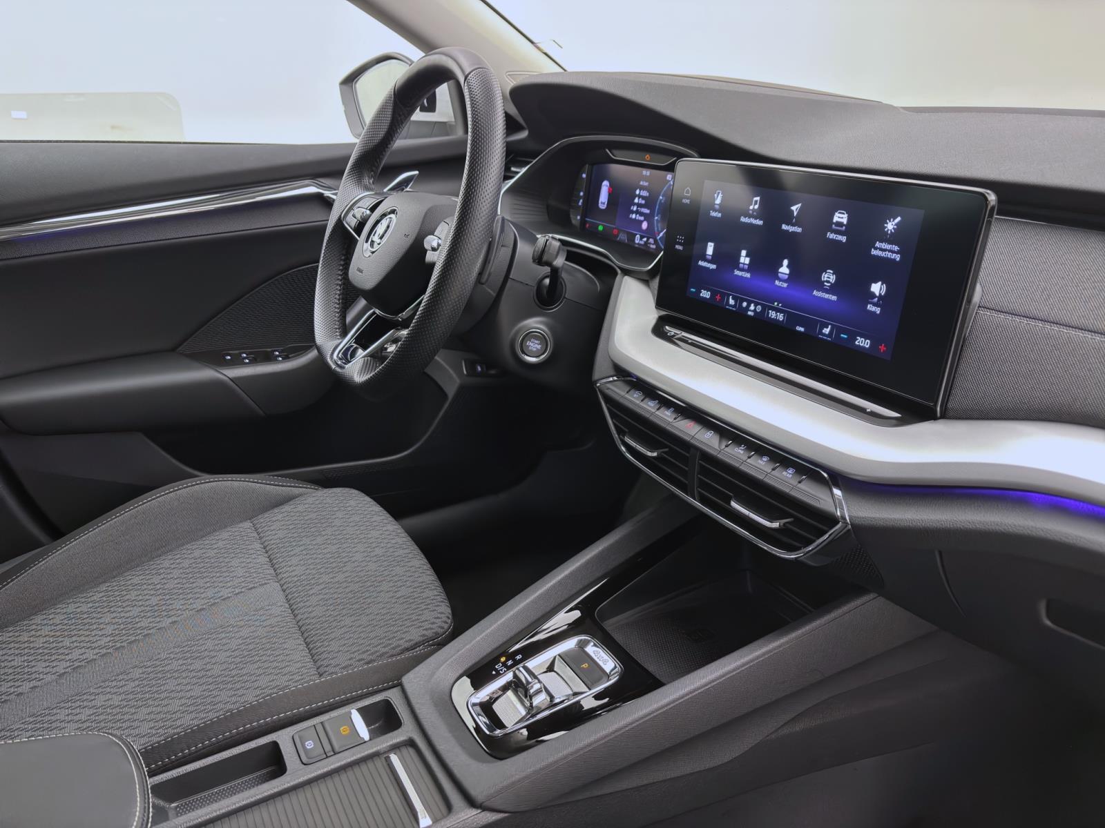 Skoda Octavia Combi 2.0 TSI DSG 4x4 STYLE HuD KAMERA NAVI AHK