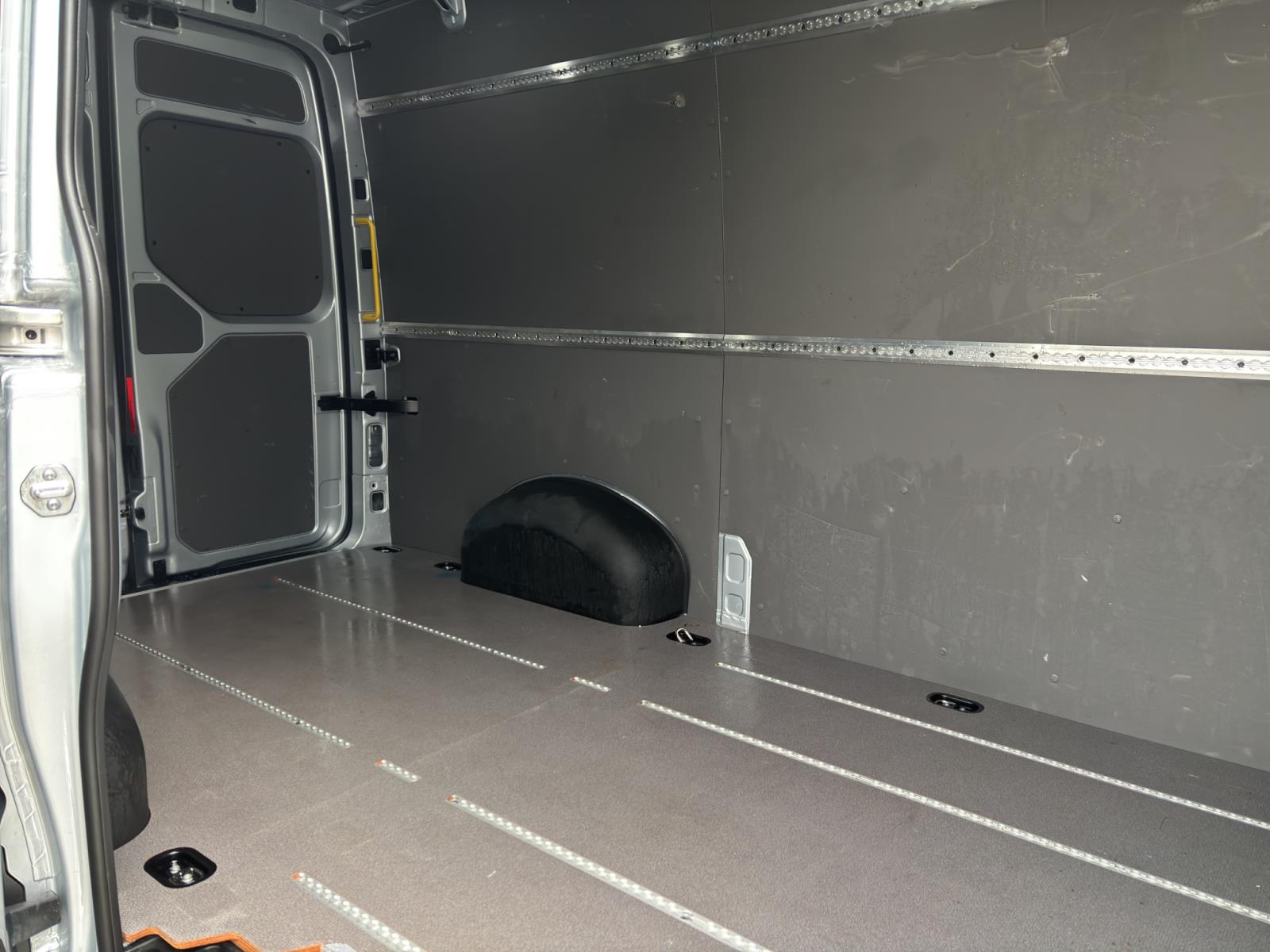 Volkswagen Crafter 35 Kasten Mittel Hoch 2,0 TDI Navi/Klima
