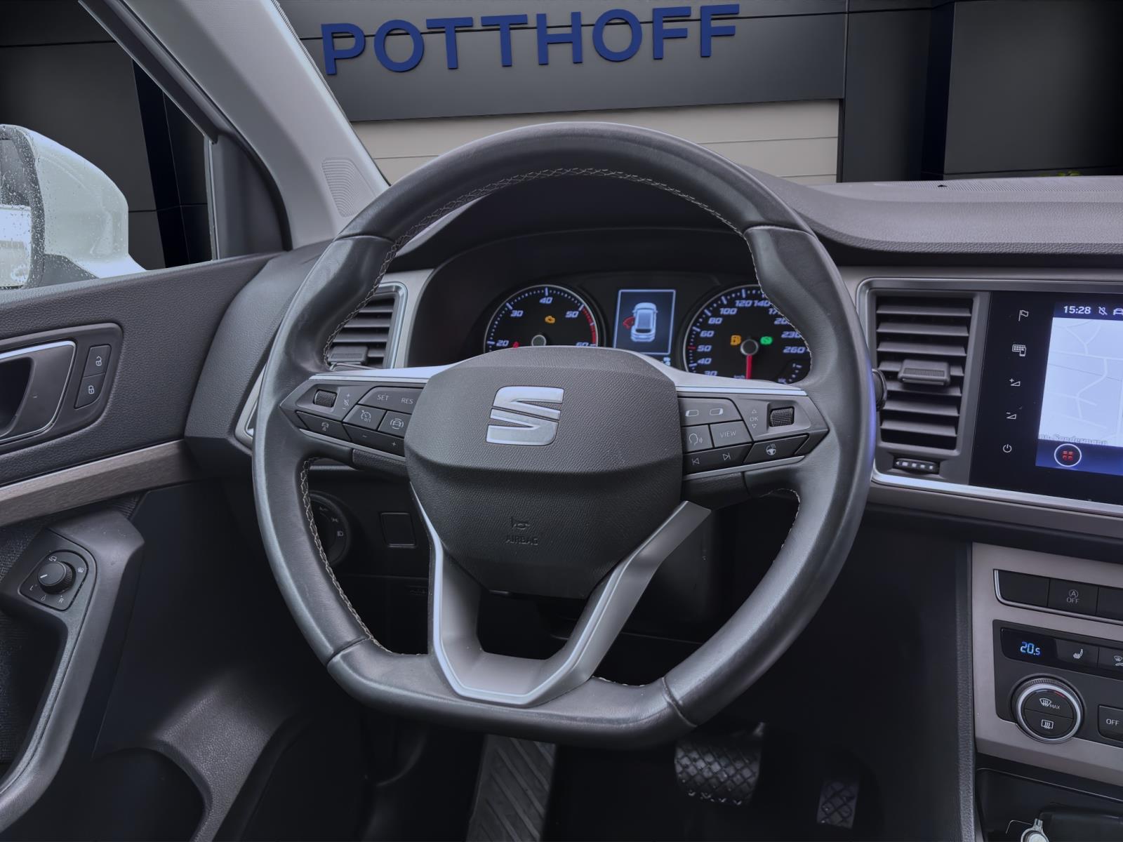 Seat Ateca 2.0 TDI DSG XPERIENCE LED KAMERA NAVI SITZHZG