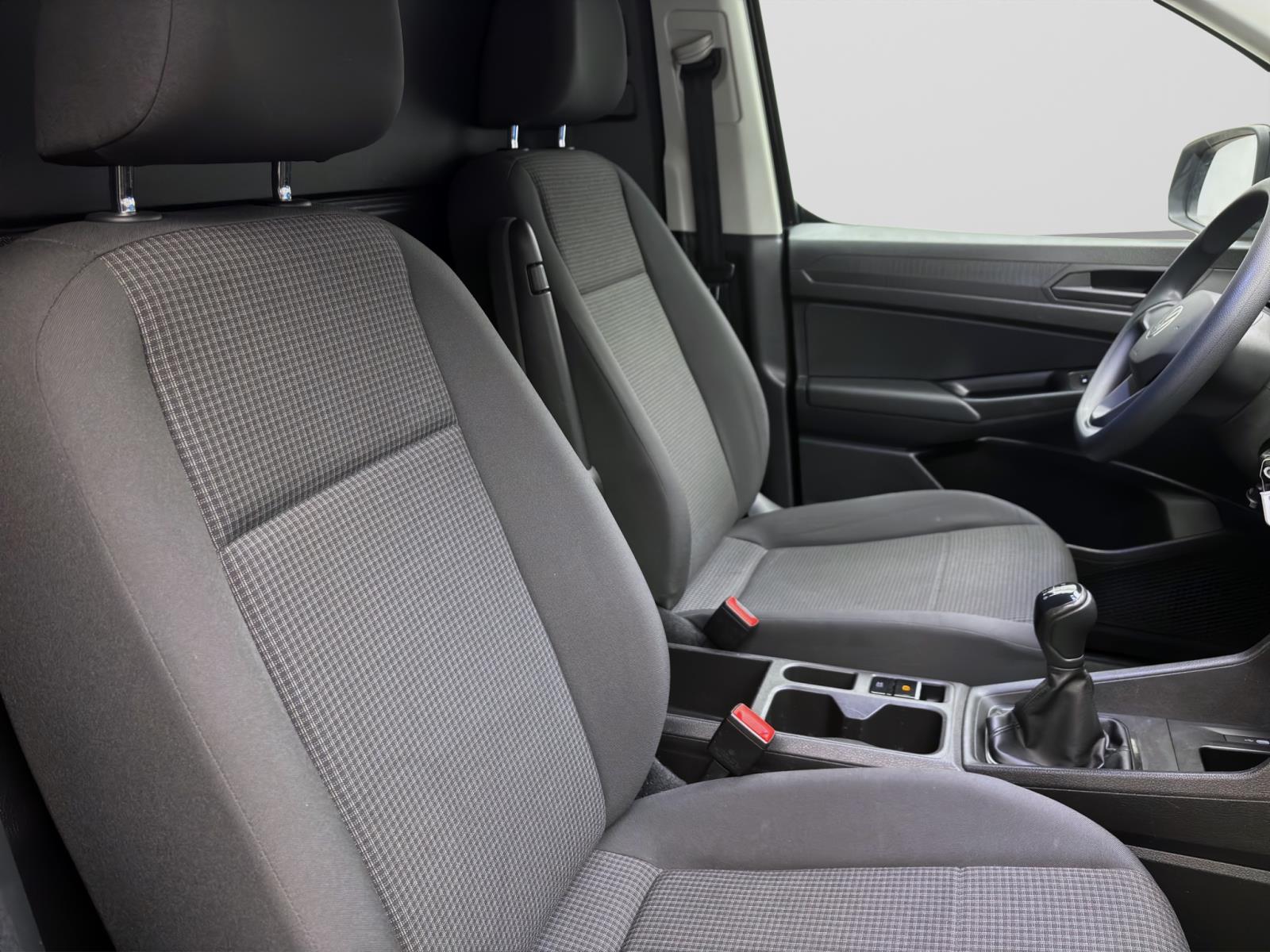Volkswagen Caddy Cargo 2.0 TDI KASTEN KLIMA NAVI PDC DAB+