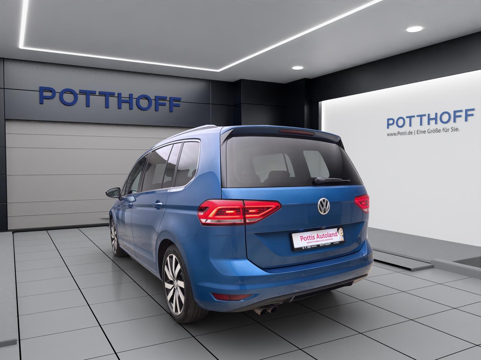 Volkswagen Touran 1.8 TSI DSG HIGHLINE PANO NAVI ACC KAMERA LED